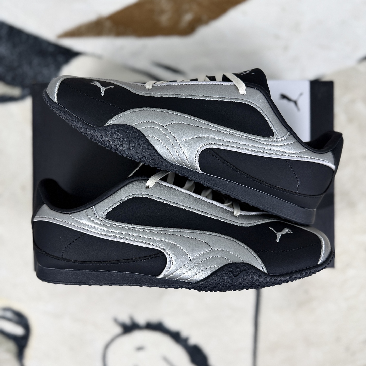 PUMA Bella V2 Leather Sneakers - Stylish, Comfortable, and Versatile Shoes 8 i1757270544968 6193 0 7