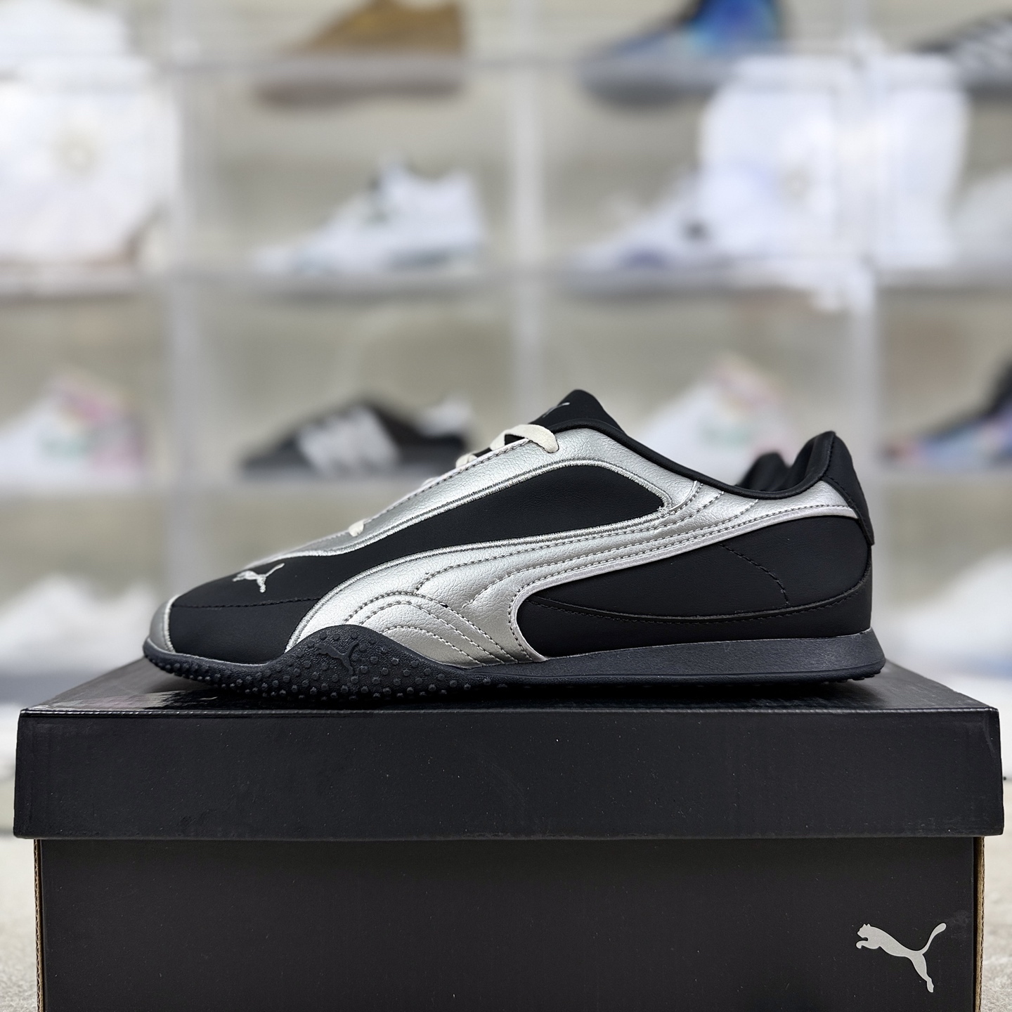 PUMA Bella V2 Leather Sneakers - Stylish, Comfortable, and Versatile Shoes 9 i1757270544968 7762 0 8