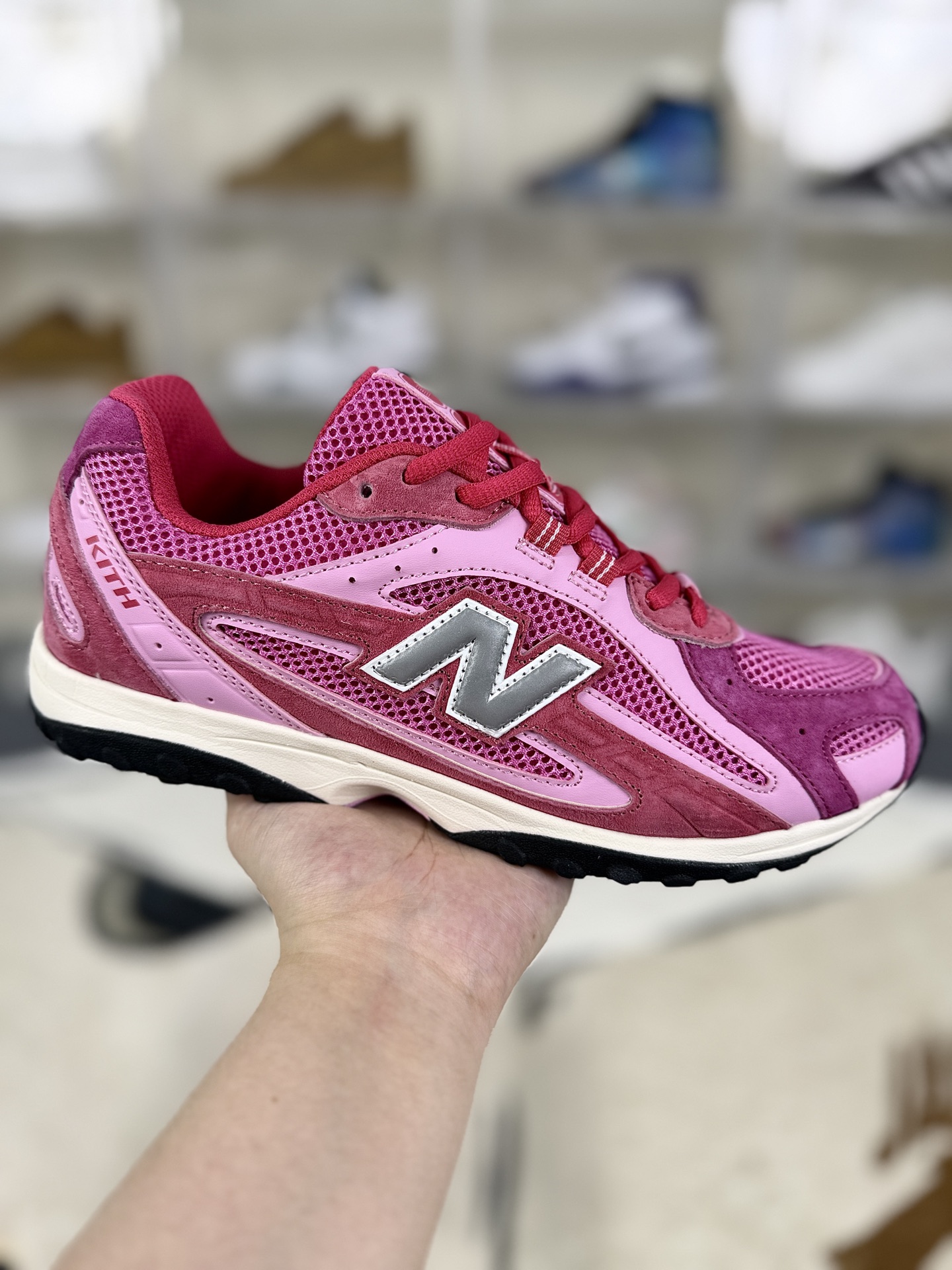 KITH x New Balance 204L Pink Low Top Sneakers - Unisex, Comfortable, Durable 2 i1757356595752 4580 0 0