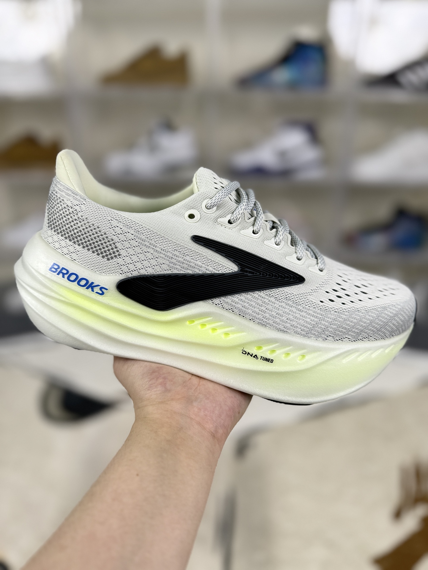 Brooks Glycerin Max Running Shoes - Ultimate Cushioning for Marathon & Daily Runs 2 i1757786276356 7439 0 0