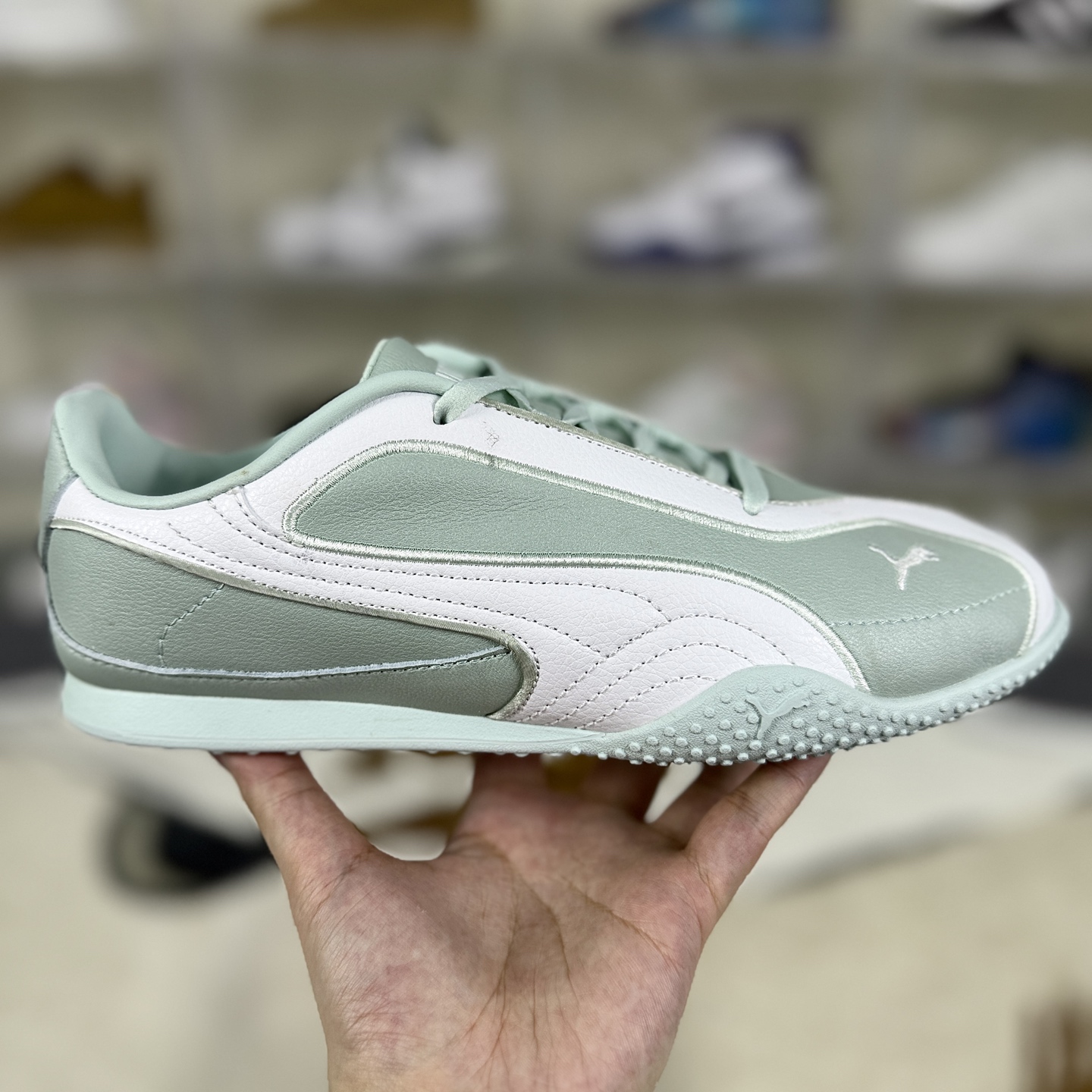 PUMA Bella V2 Leather China Exclusive Green Fashion Sneakers for Women 7 i1757786330952 1930 0 5
