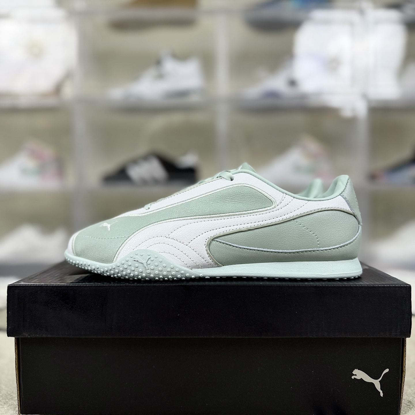 PUMA Bella V2 Leather China Exclusive Green Fashion Sneakers for Women 9 i1757786330958 6397 0 8