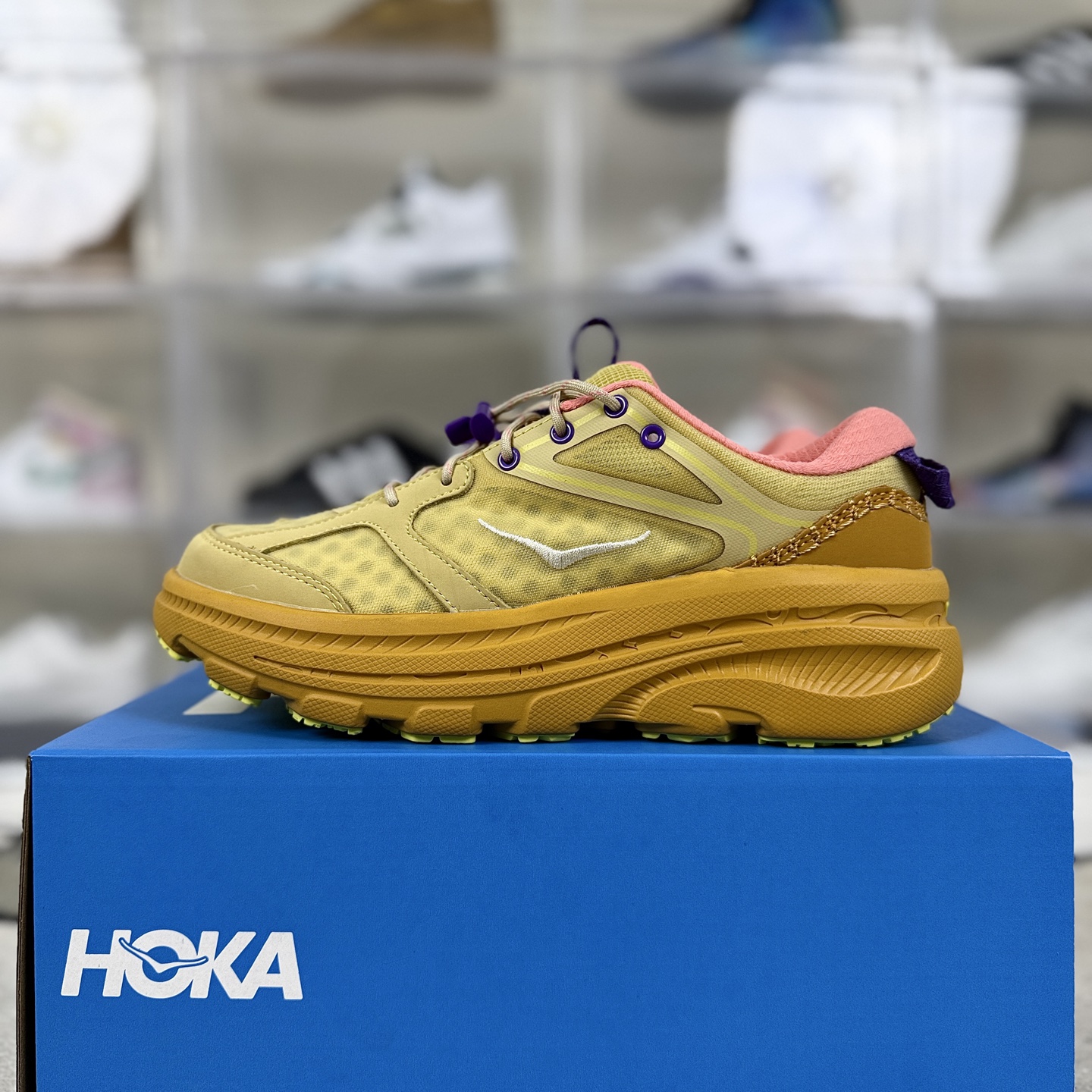 Hoka One One Bondi B 3 Flaxseed Varsity Yellow Running Shoes 10 i1757870327058 8151 0 8