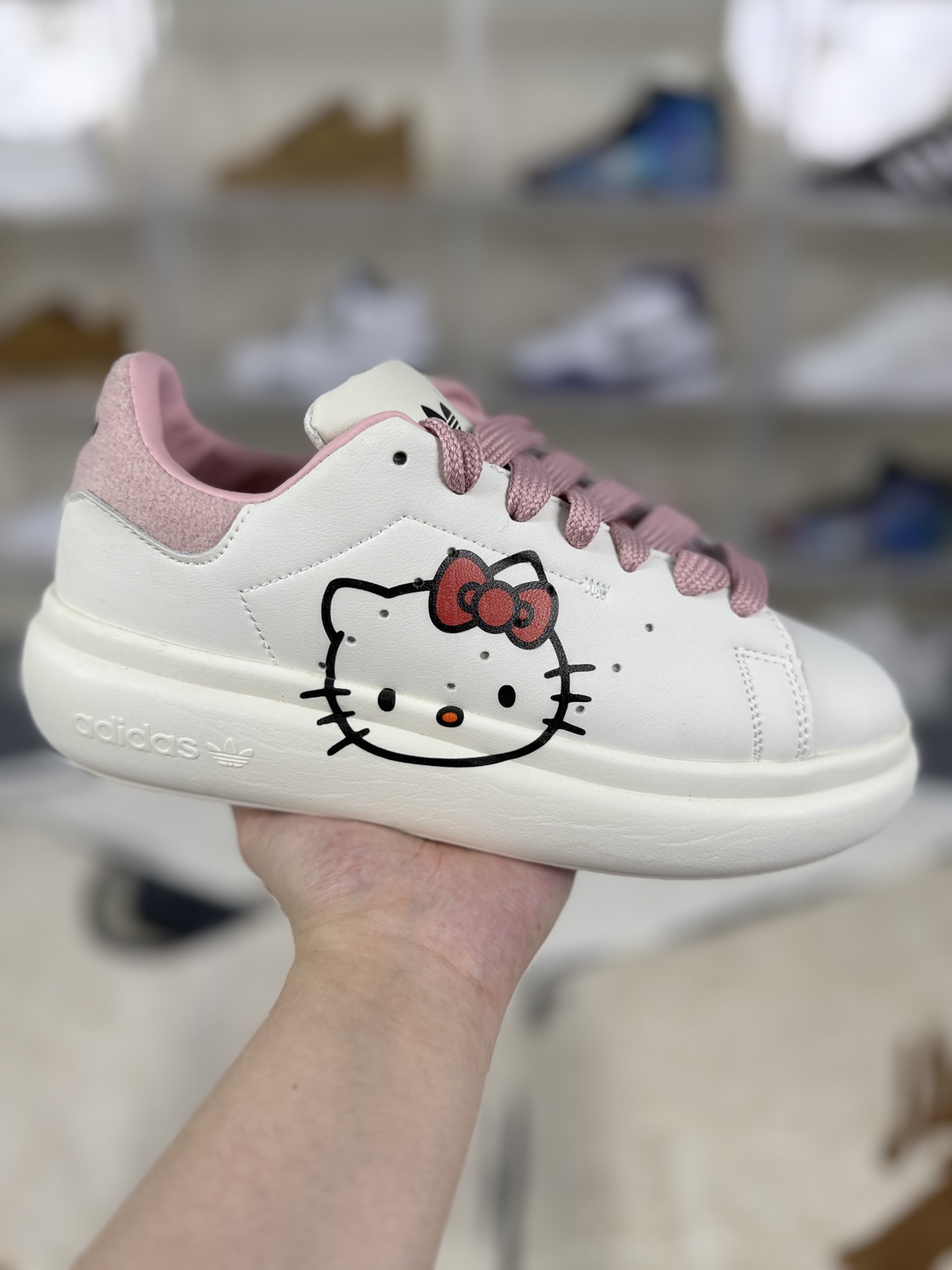 Hello Kitty x Adidas Originals Stan Smith PF Women's Sneakers