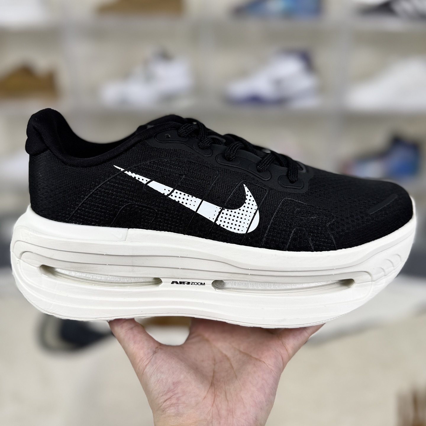 Nike Vomero Premium Running Shoes - Black & White, Comfortable and Durable 8 i1757960730461 1083 0 5