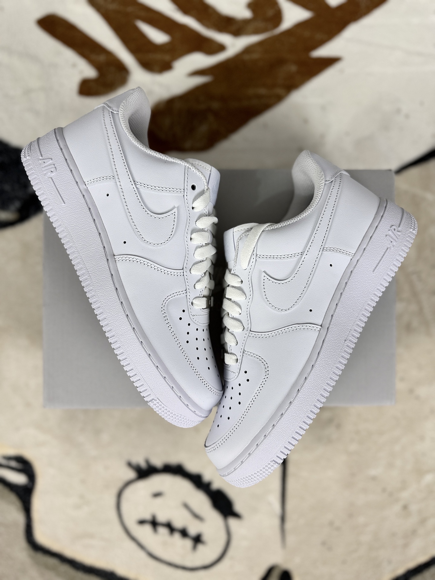 Nike Air Force 1 Low 07: Classic White Retro Sneakers for Men & Women 6 i1758740367756 3973 0 6