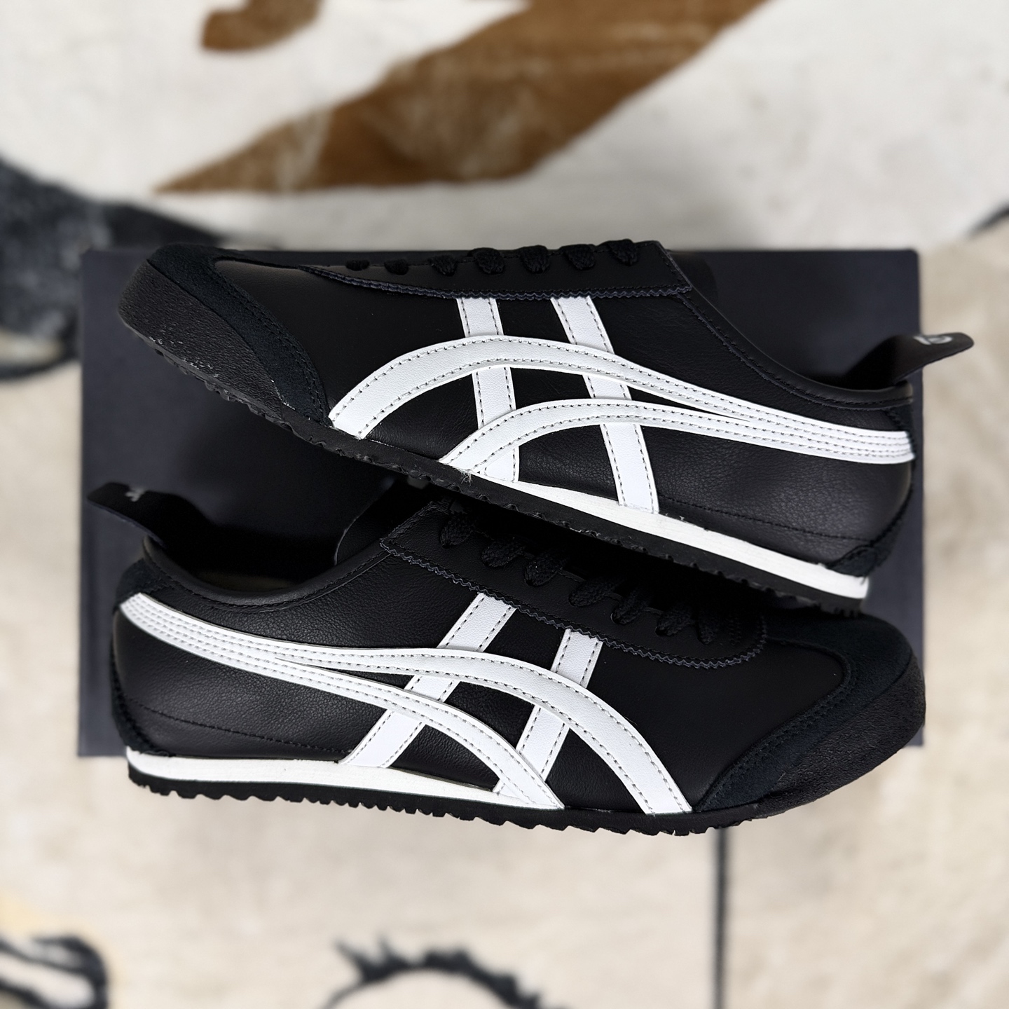 Onitsuka Tiger MEXICO 66 Black/White Leather Low-Top Sneakers Unisex 9 i1758821373811 2508 0 7
