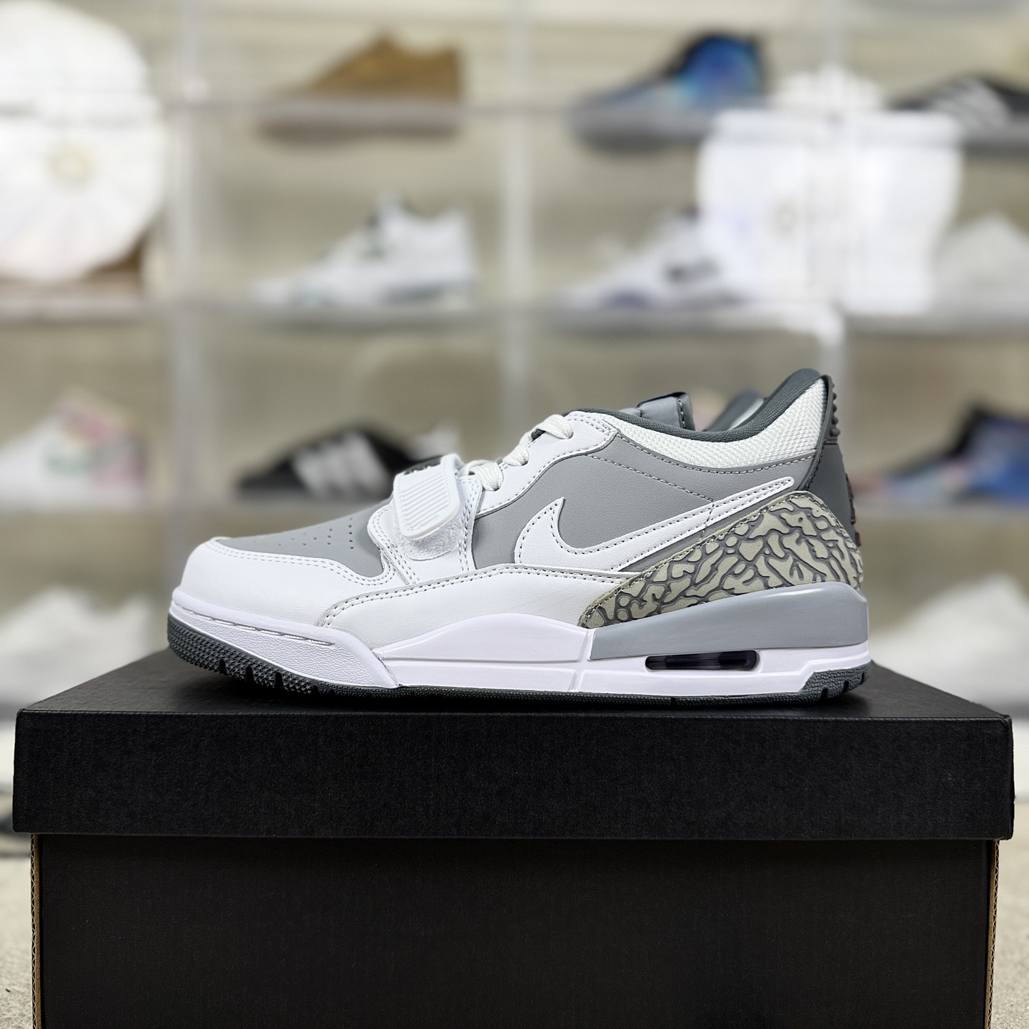 i1759343454516 2694 0 8