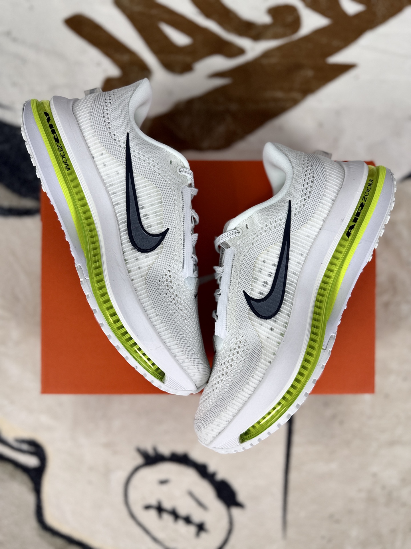 Nike Pegasus Premium White Green Running Shoes - Ultimate Comfort and Performance 6 i1759343684466 8404 0 6