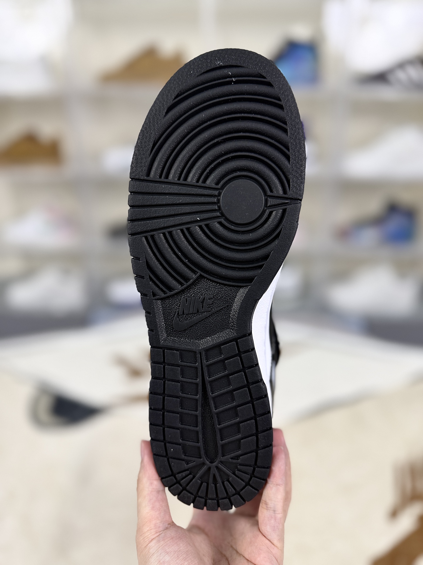 Nike Dunk Low 'Black Mamba' CNY Edition - Stylish Sneakers for Men and Women 7 i1759609410203 736 0 4