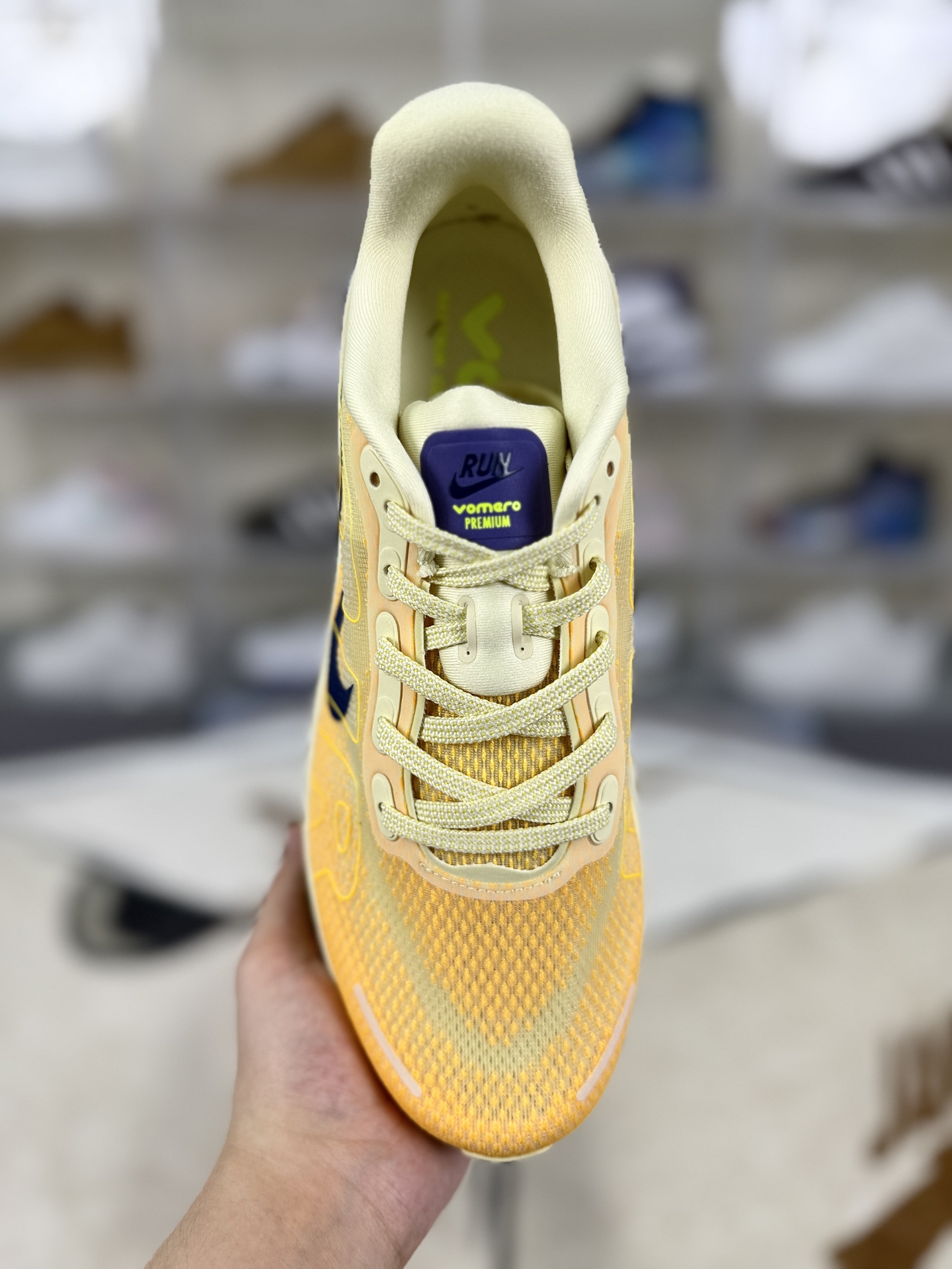 Nike Vomero Premium Running Shoes - Comfortable, Lightweight, and Durable 5 i1759866025918 906 0 3