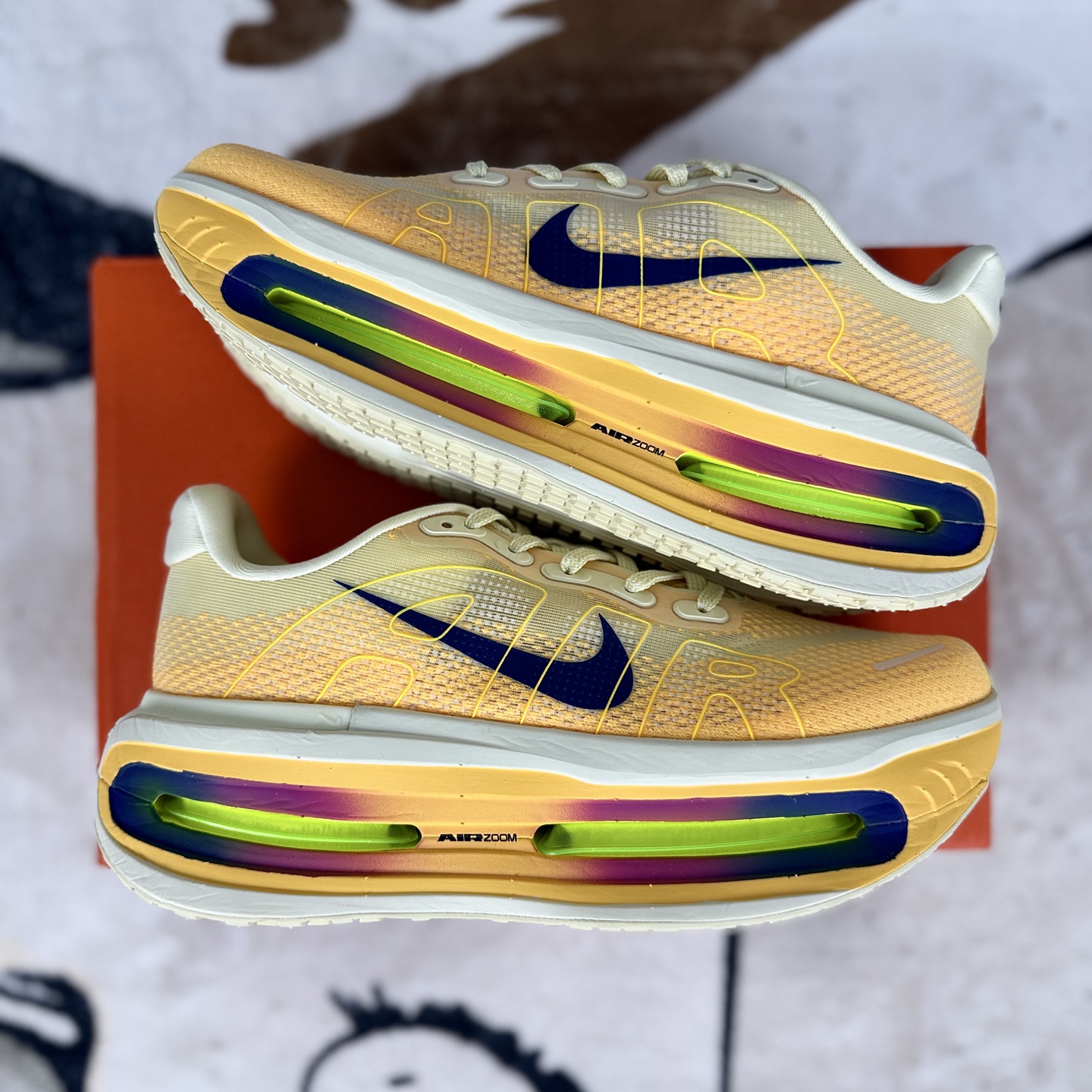 Nike Vomero Premium Running Shoes - Comfortable, Lightweight, and Durable 9 i1759866031293 1954 0 7