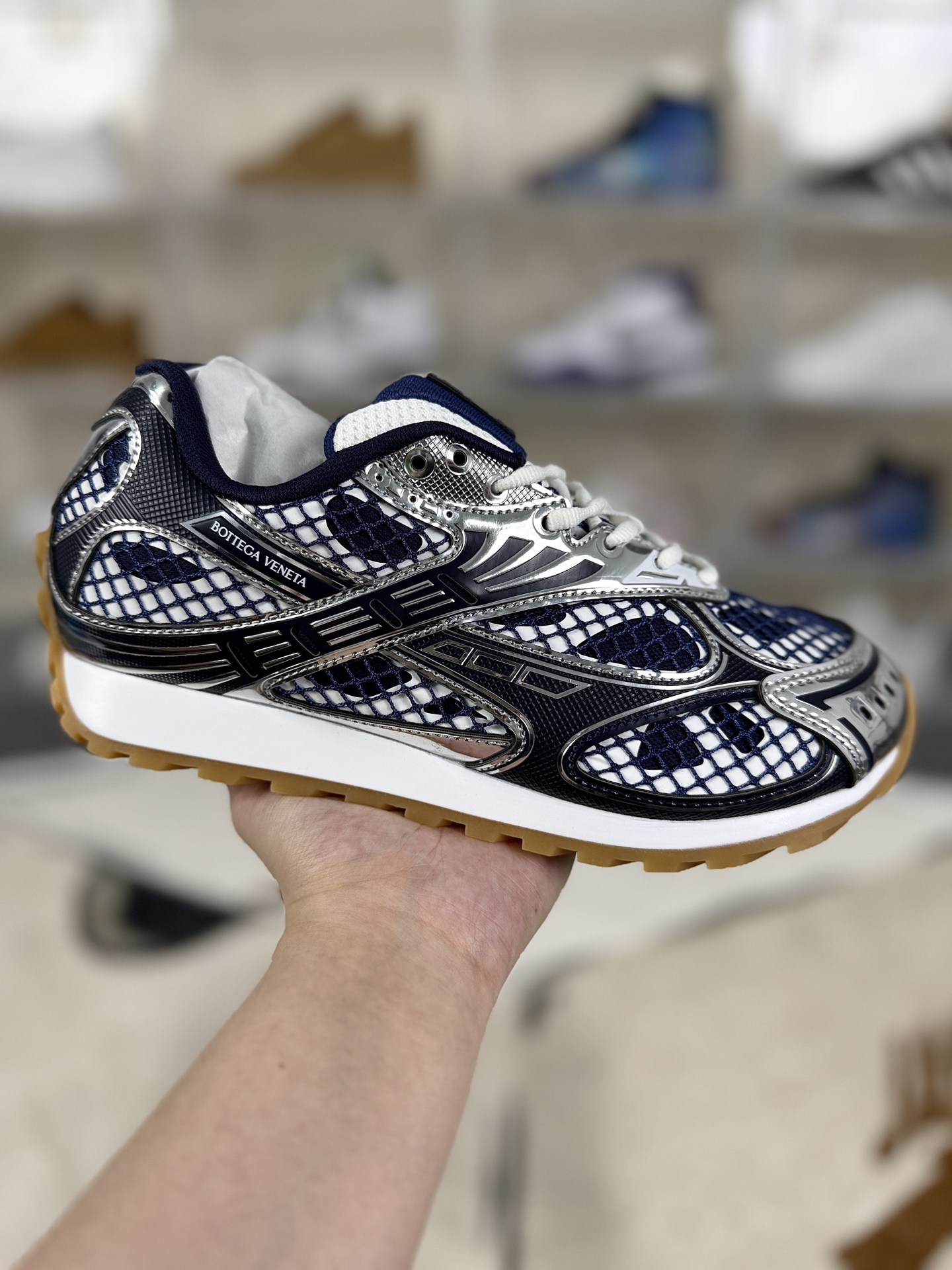 Bottega Veneta Orbit Leather Lace-Up Round Toe Sneakers - Blue, Unisex Style 2 i1759950981141 8467 0 0