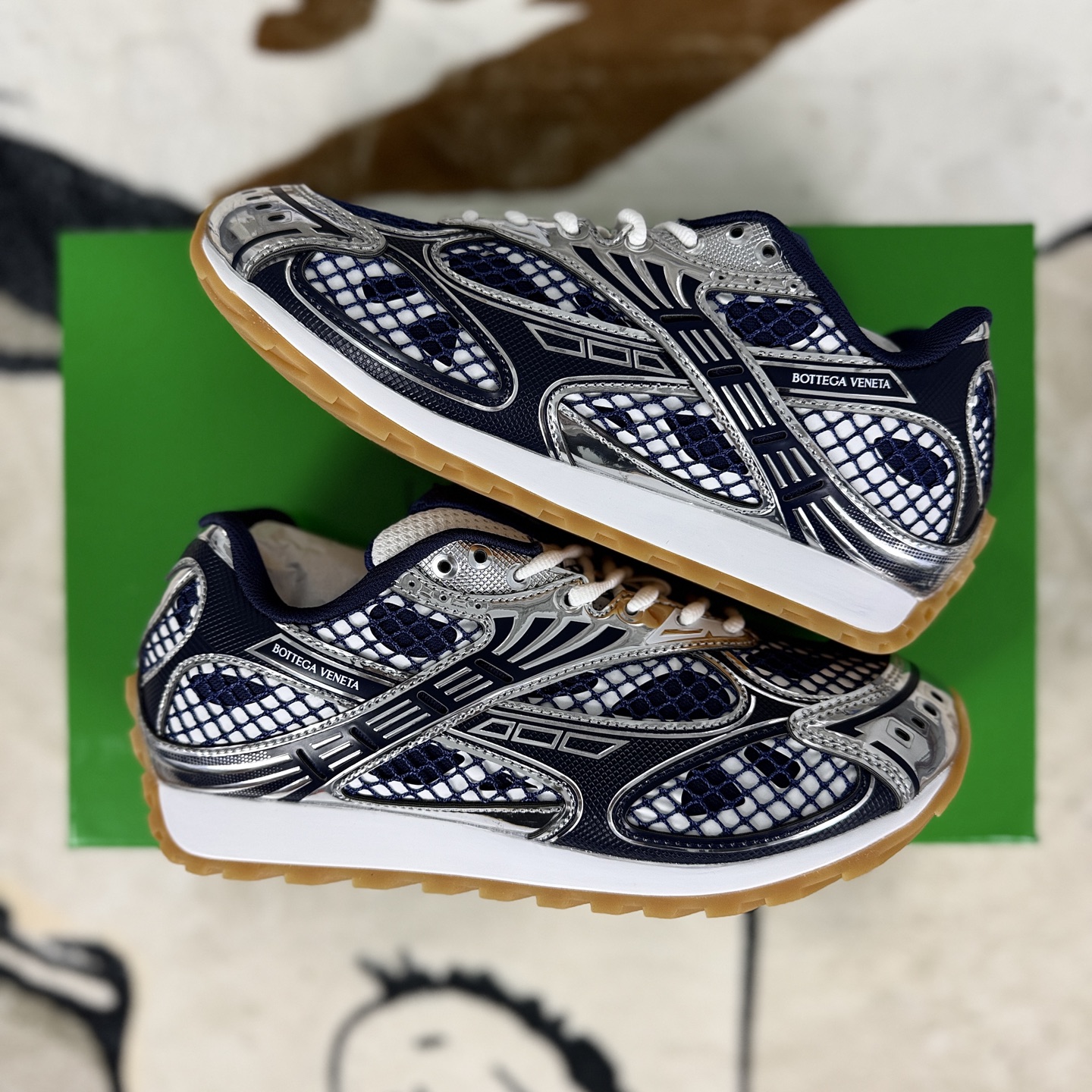 Bottega Veneta Orbit Leather Lace-Up Round Toe Sneakers - Blue, Unisex Style 9 i1759950982067 8021 0 7