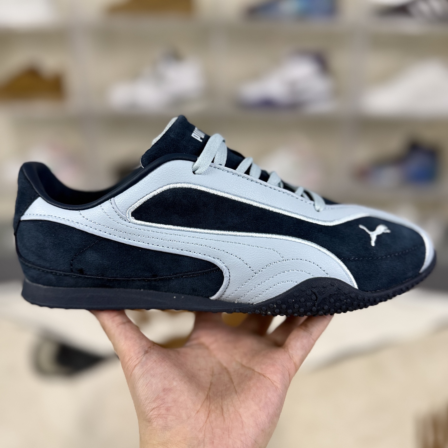 PUMA Bella V2 Suede Sneakers - Classic Low-Profile, Durable, and Versatile 7 i1760035064606 3164 0 5