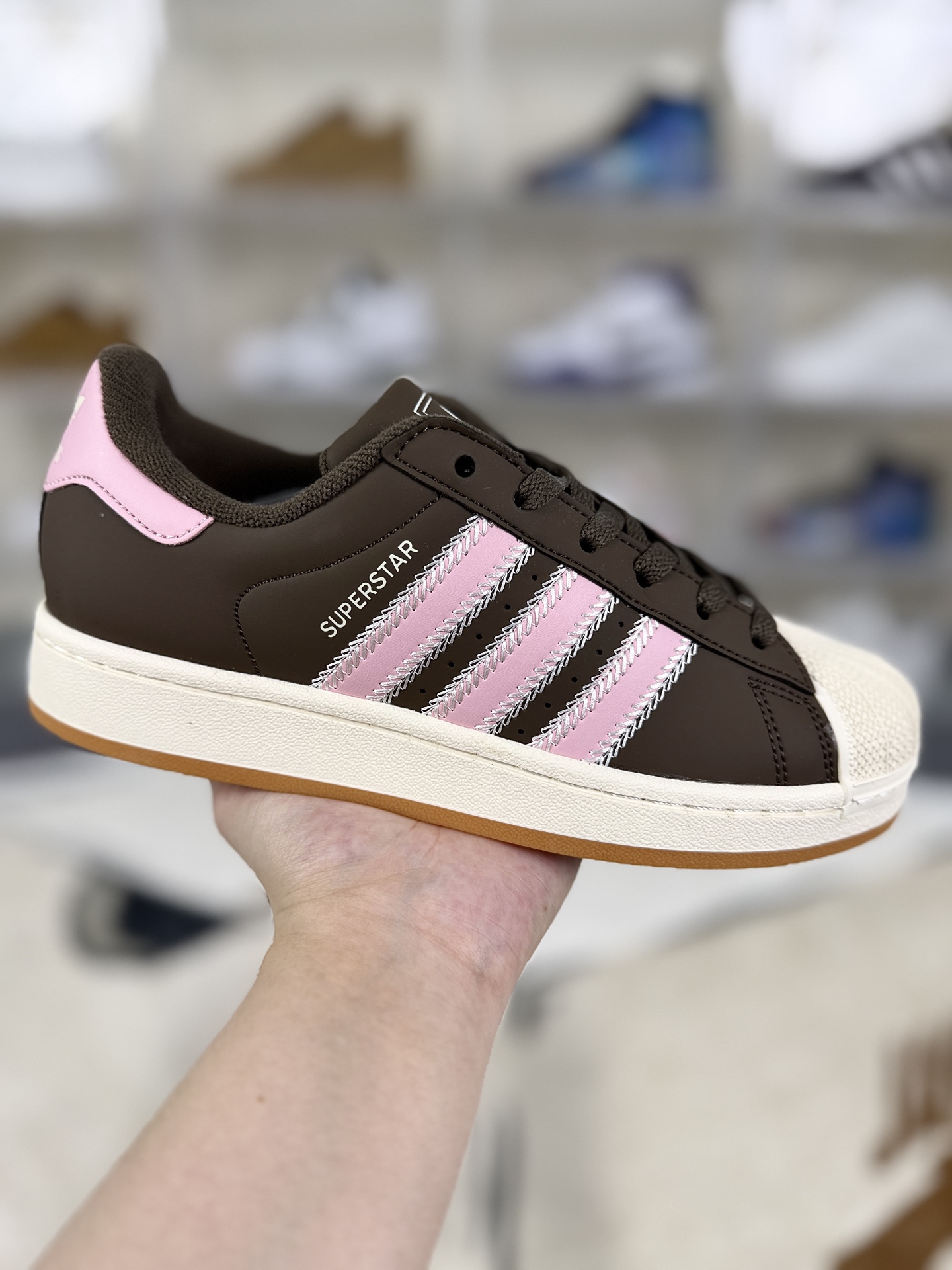 Adidas Originals Superstar Brown Pink Classic Sneakers Unisex Fashion Shoes 2 i1760035089073 6501 0 0