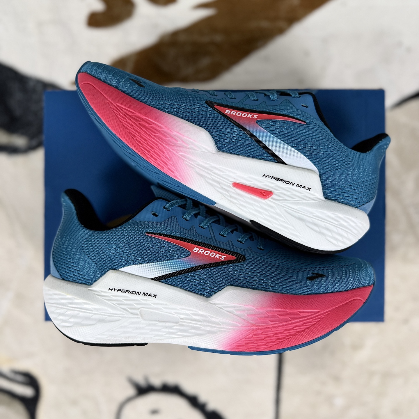 Brooks Hyperion Max 2 Running Shoes - Crystal Blue, Unisex, Durable and Breathable 9 i1760210761424 321 0 7