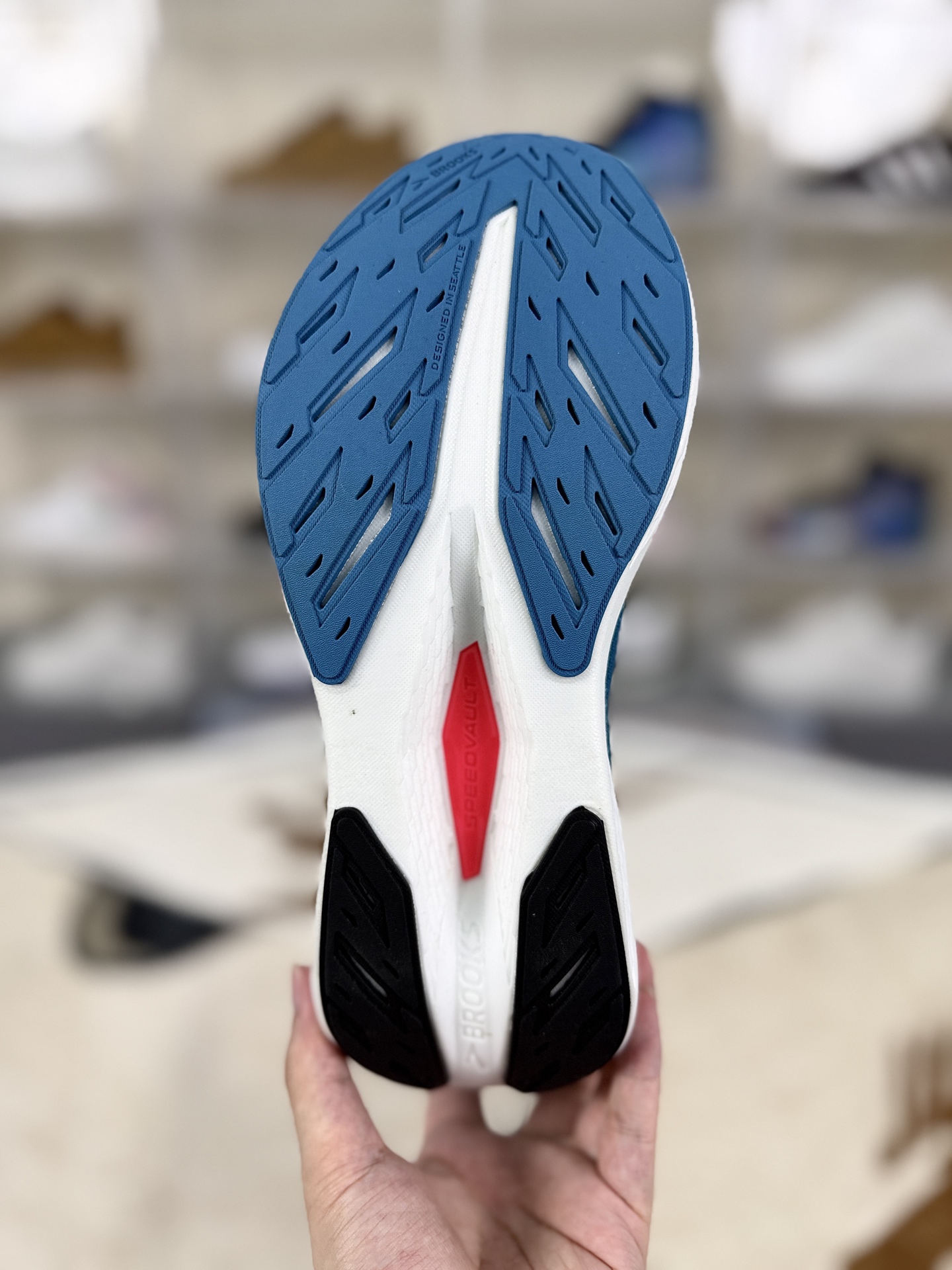 Brooks Hyperion Max 2 Running Shoes - Crystal Blue, Unisex, Durable and Breathable 7 i1760210761511 4792 0 4