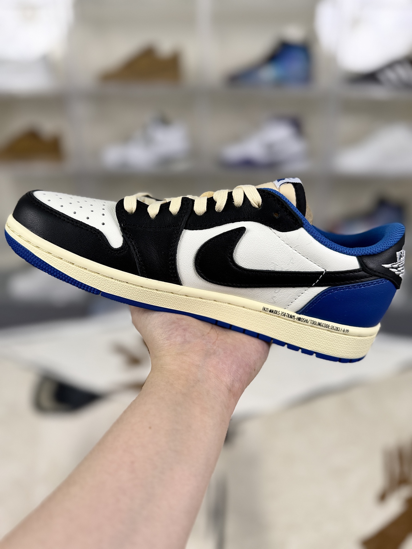Travis Scott x Fragment Design Air Jordan 1 Low OG SP - Size 35.5-47.5 3 i1760297962639 1885 0 1