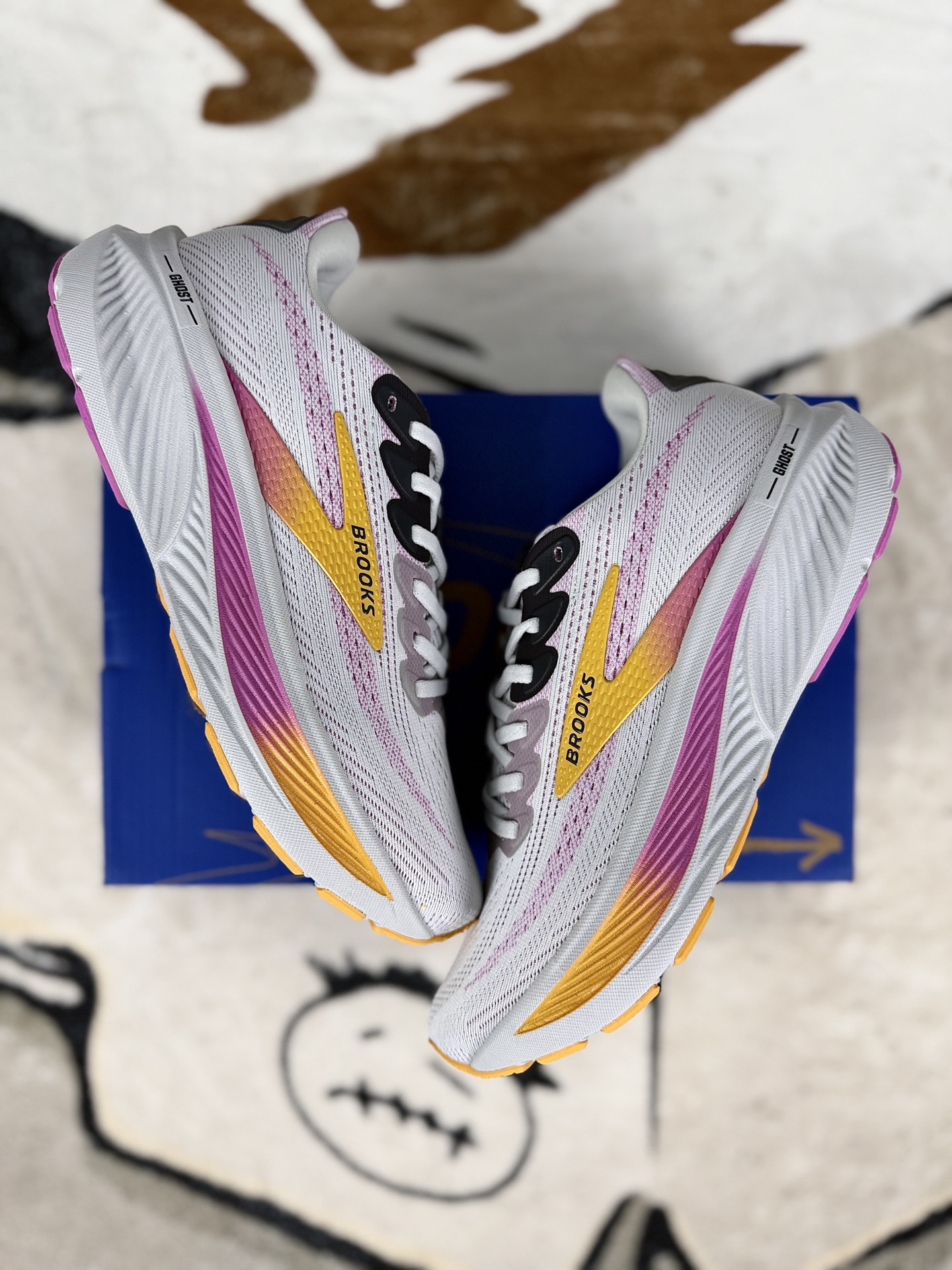 Brooks Ghost 17 Gray/Pink Running Shoes: Cushioned, Durable, and Lightweight 5 i1760298121786 5773 0 6