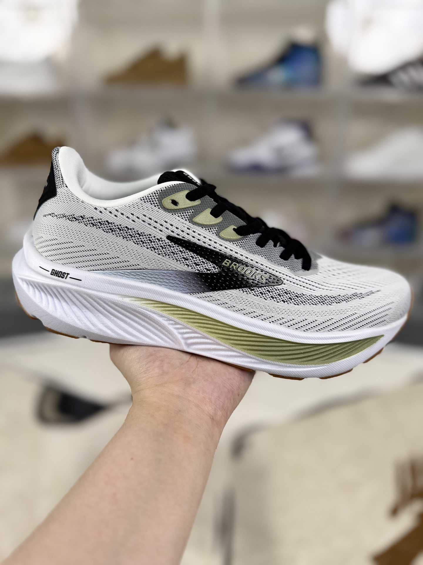 Brooks Ghost 17 Men's Running Shoes | Comfortable, Lightweight, and Durable