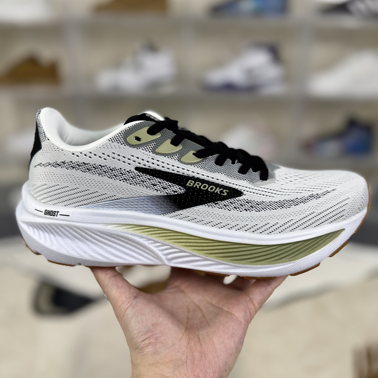 Brooks Ghost 17 Men's Running Shoes | Comfortable, Lightweight, and Durable 8 i1760298650838 3065 0 5