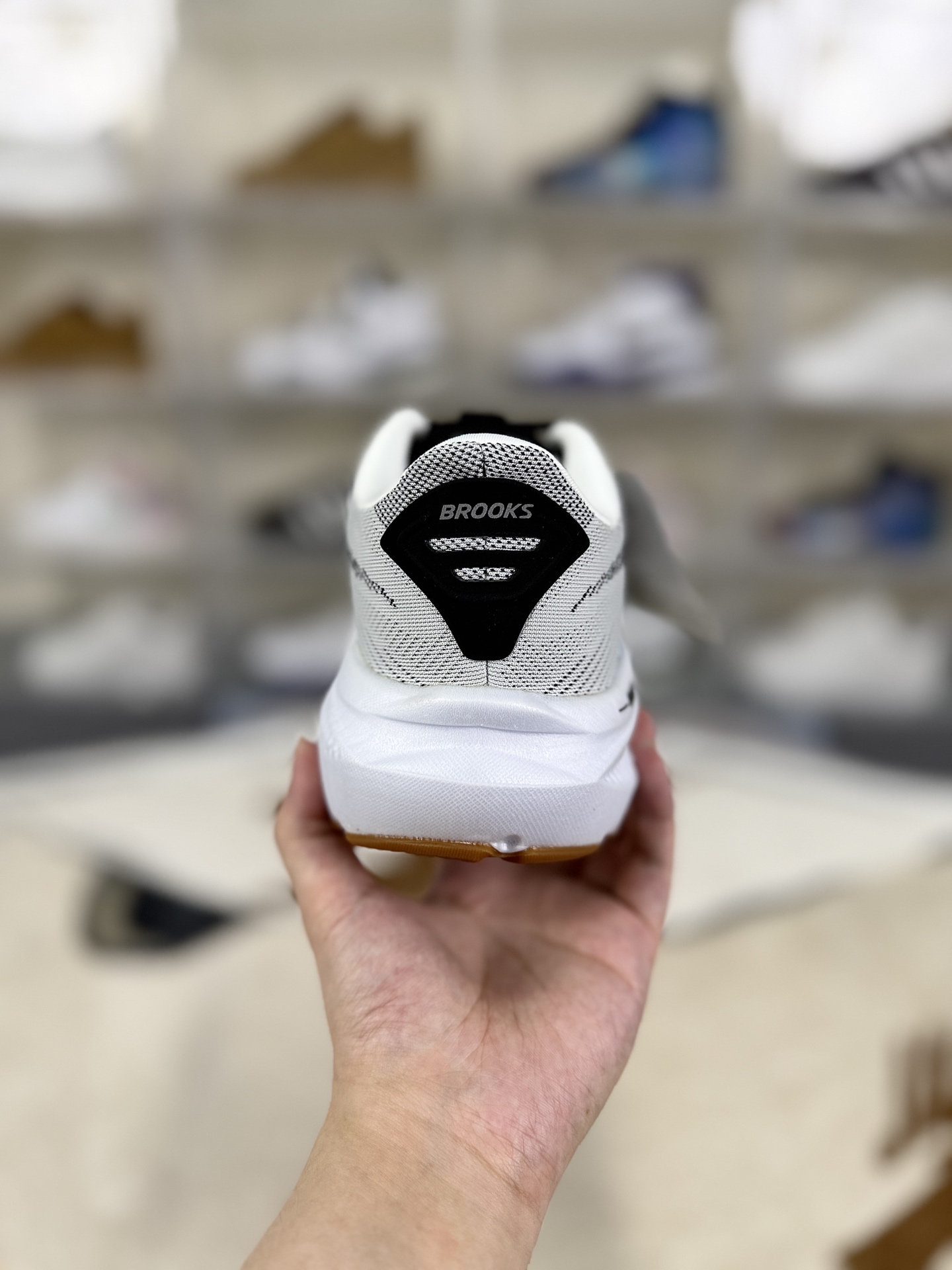 Brooks Ghost 17 Men's Running Shoes | Comfortable, Lightweight, and Durable 4 i1760299470078 4245 0 2