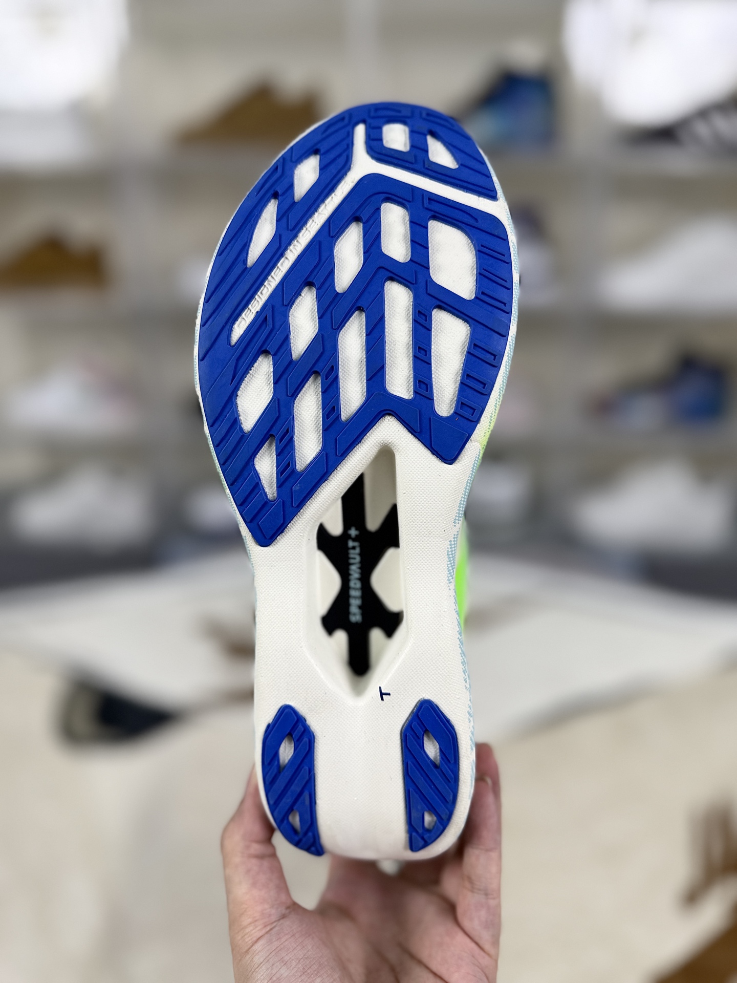 Brooks Hyperion Elite White Green Running Shoes - Lightweight & High Performance 6 i1760390588129 4379 0 4