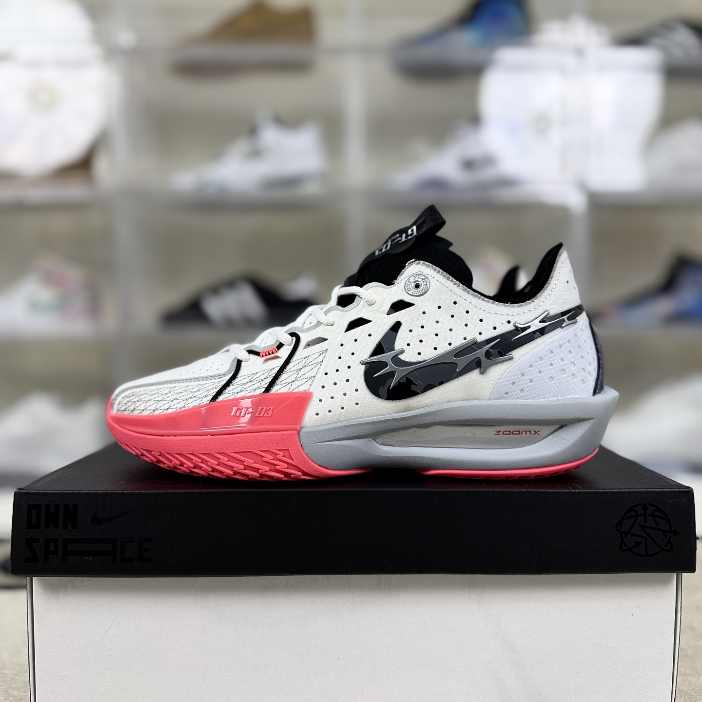 Nike Air Zoom G.T. Cut 3 Basketball Shoes - White/Red - Men and Women 9 i1760479213822 4777 0 8