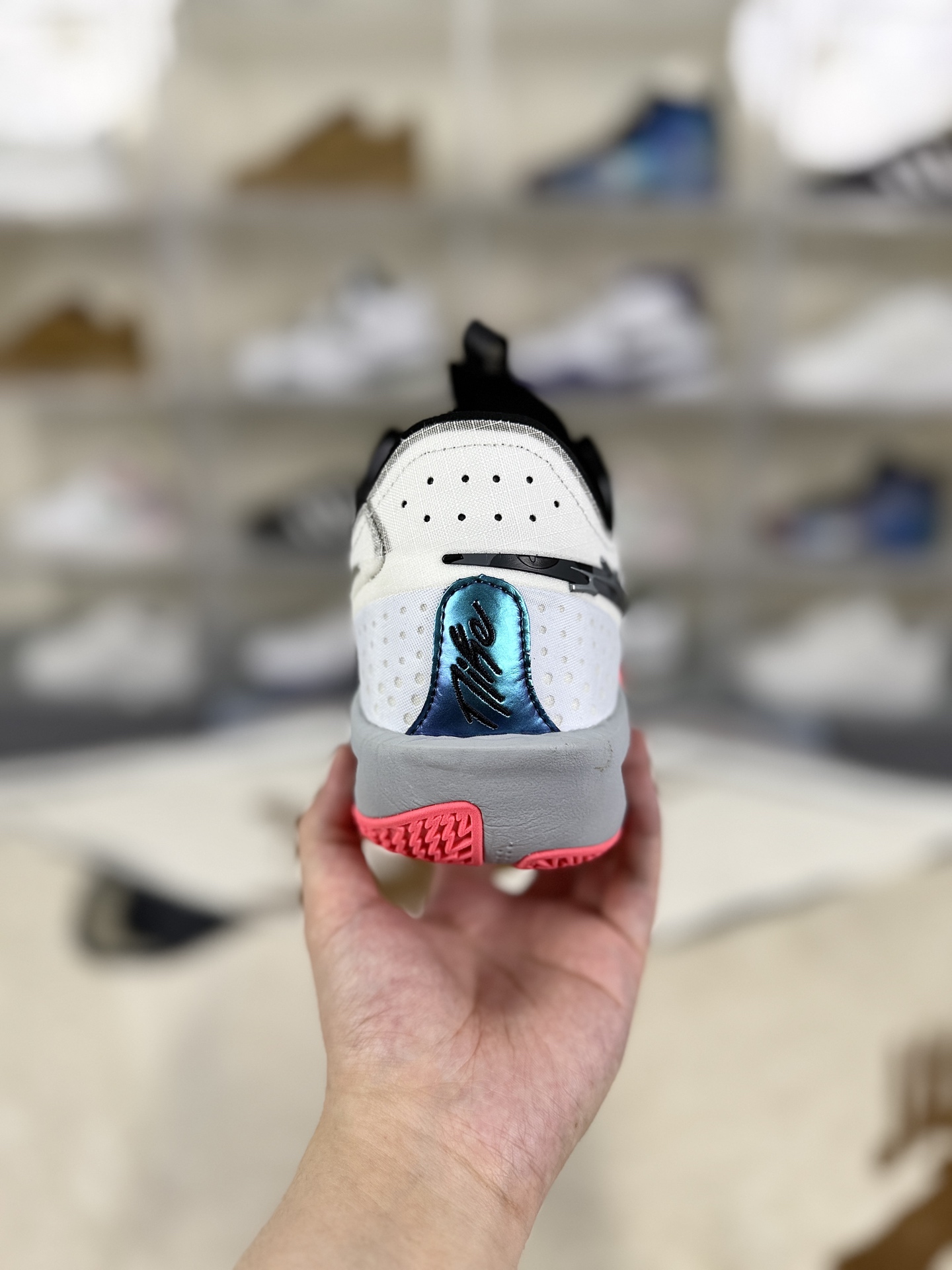 Nike Air Zoom G.T. Cut 3 Basketball Shoes - White/Red - Men and Women 3 i1760479213949 7349 0 2