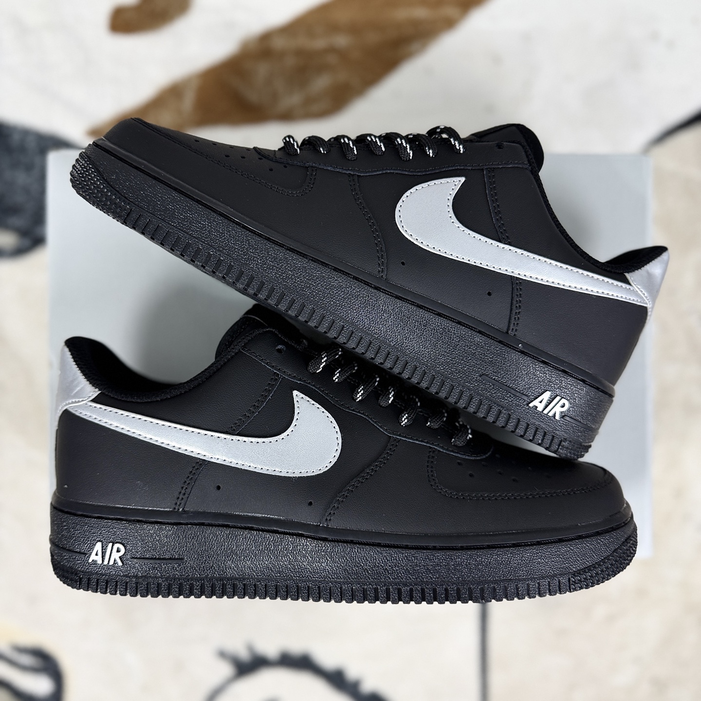 Nike Air Force 1 'Black Knight' Low-Top Sneakers - Sleek, Comfortable, and Trendy 8 i1760479235943 1050 0 7