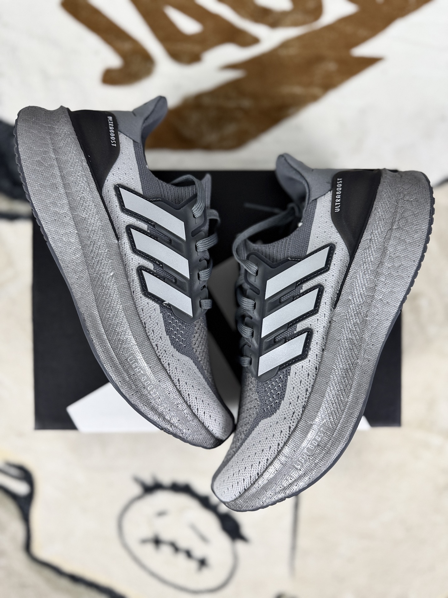 Adidas Ultraboost 5.0 Running Shoes - Comfortable, Durable, and Breathable 6 i1760646157397 2516 0 6