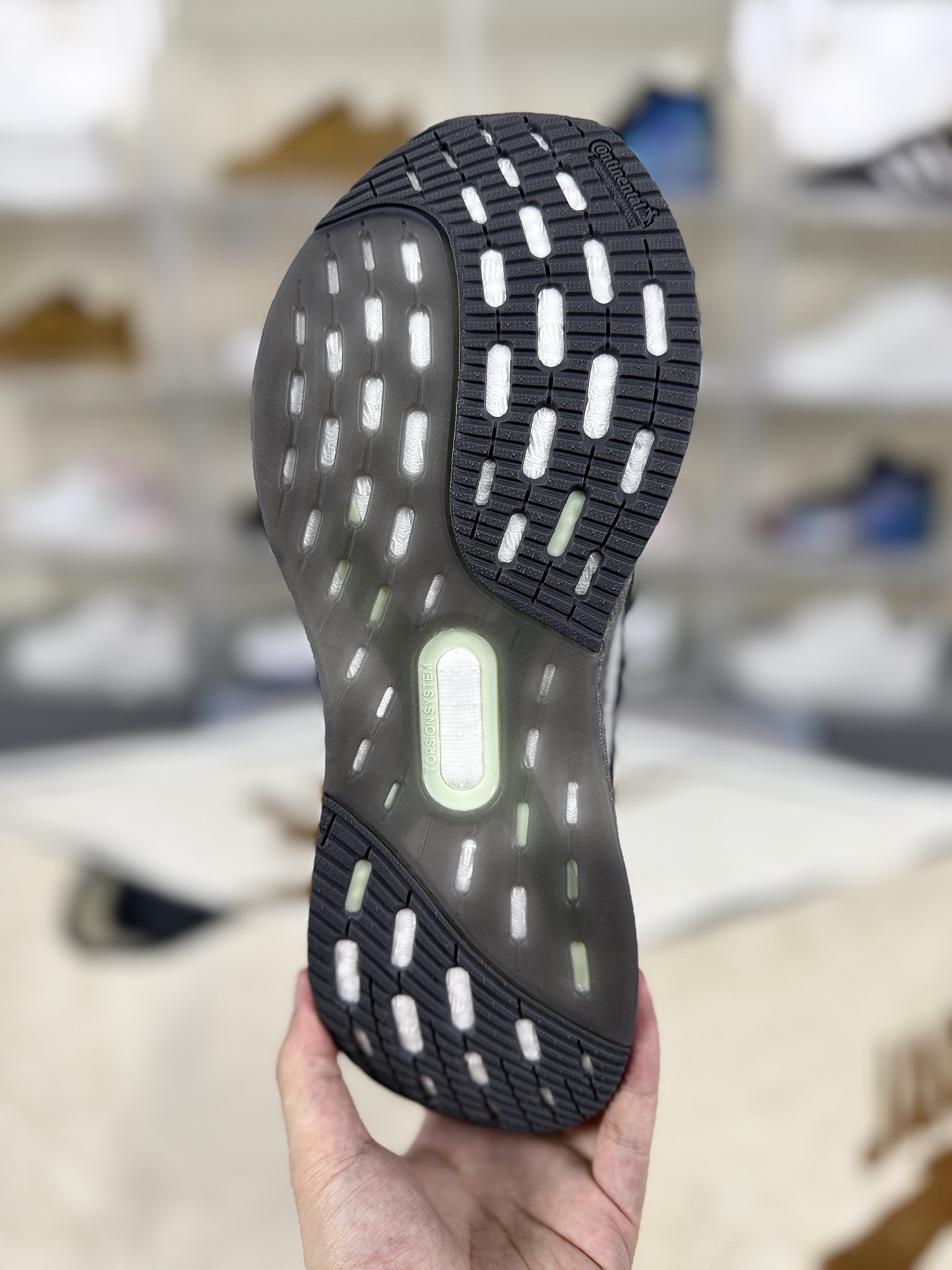 Adidas Ultraboost 5.0 Running Shoes - Comfortable, Durable, and Breathable 7 i1760646157483 8152 0 4