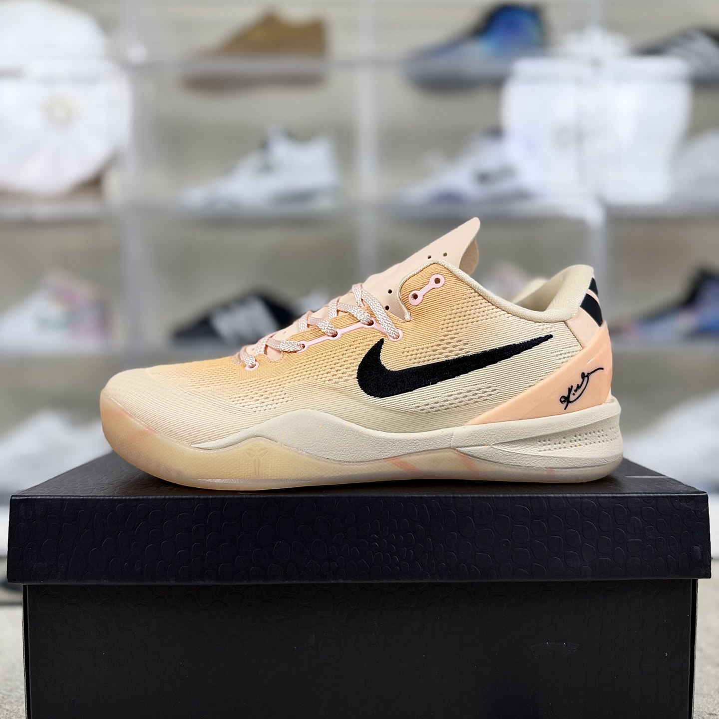 Nike Kobe 8 Academy Basketball Shoes - Peach/Black - HQ3138-800 9 i1760908482350 2475 0 8