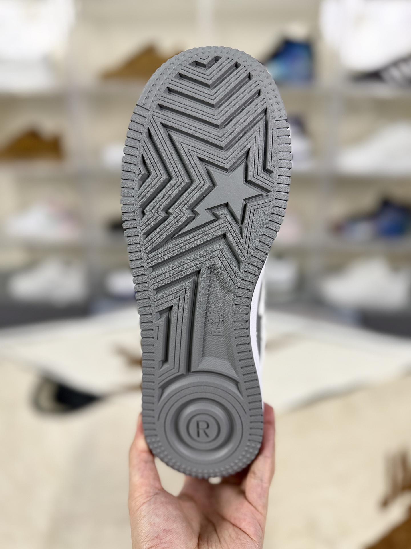 A Bathing Ape BAPE STA Low-Top Sneakers, Leather Star Logo, Round Toe, Unisex 7 i1760985431312 9160 0 4