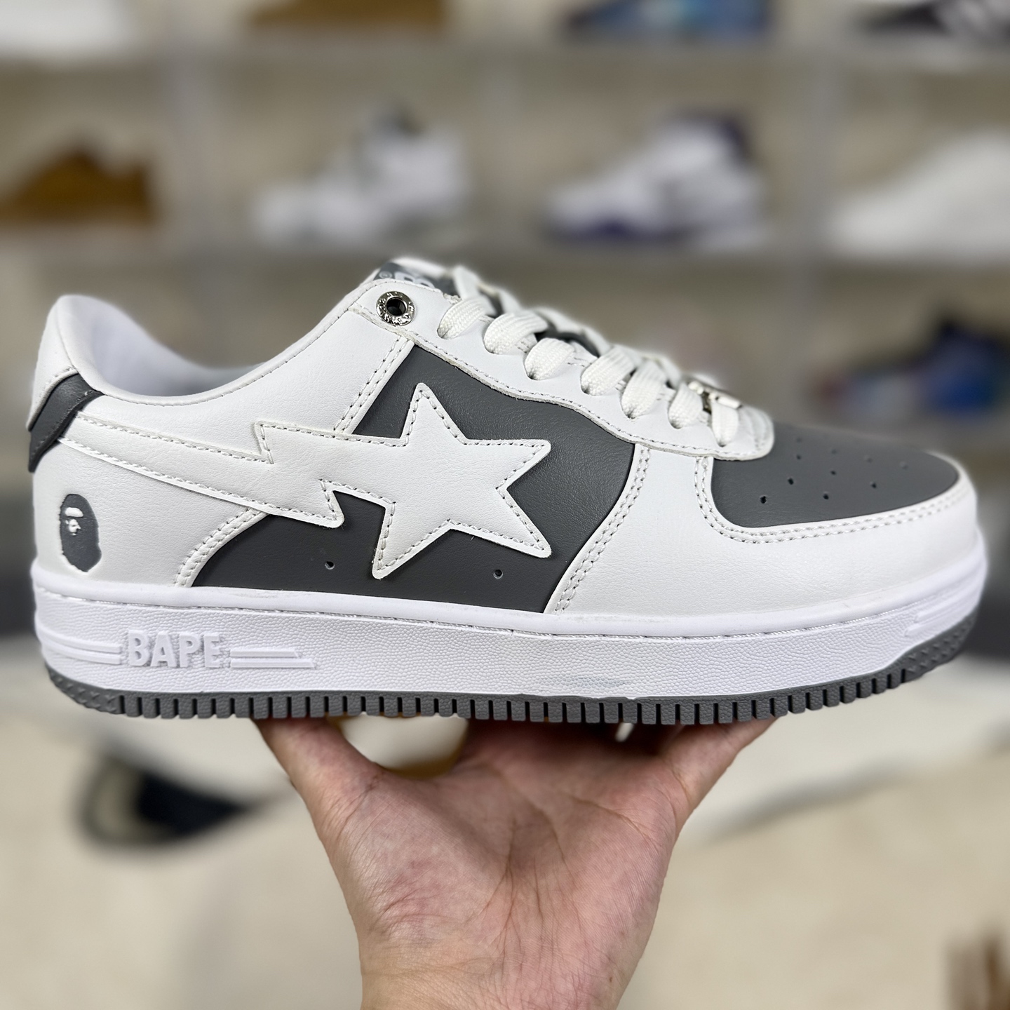 A Bathing Ape BAPE STA Low-Top Sneakers, Leather Star Logo, Round Toe, Unisex 8 i1760985432143 9340 0 5