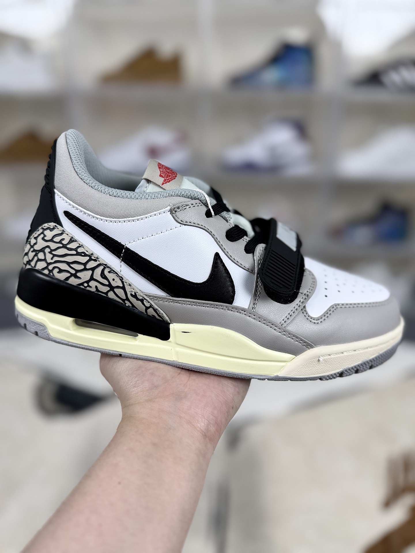 _dxw9sziolRYaxzV4mdSyzOs-BtGYbJeD1eQd6GA