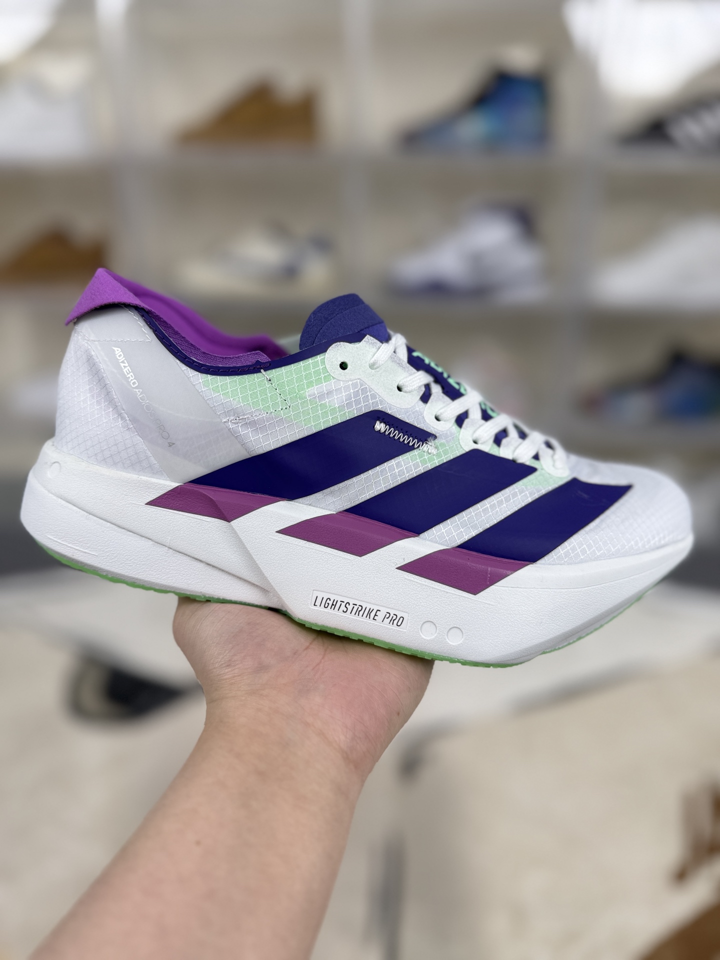 _dj69s_MNiClG2dC_yfuzTLoxCjRrl2gDtopd2rQ