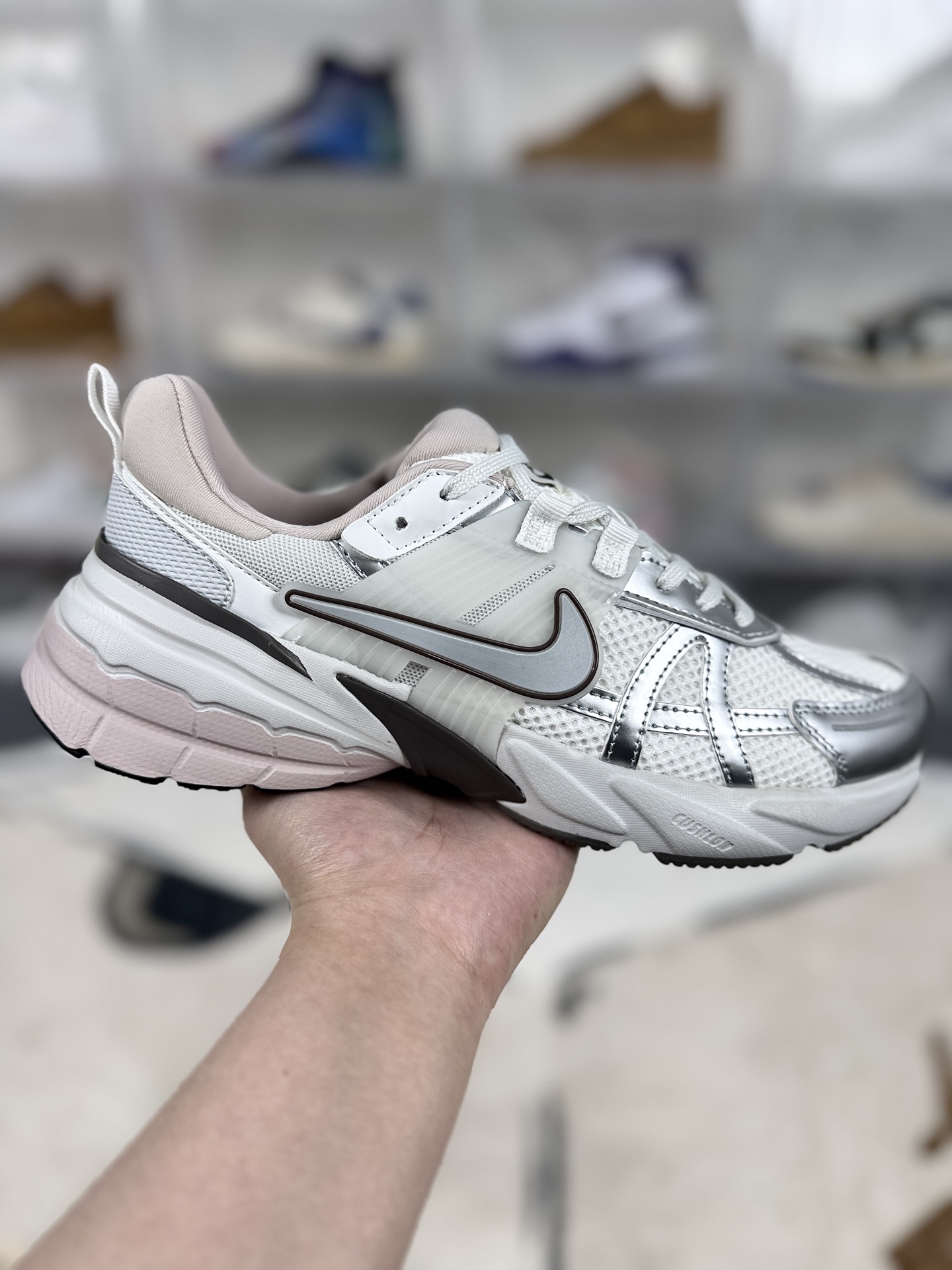 _dtS9sMr351IOBaWAeskqKQNSGIM67weKyyrXgew