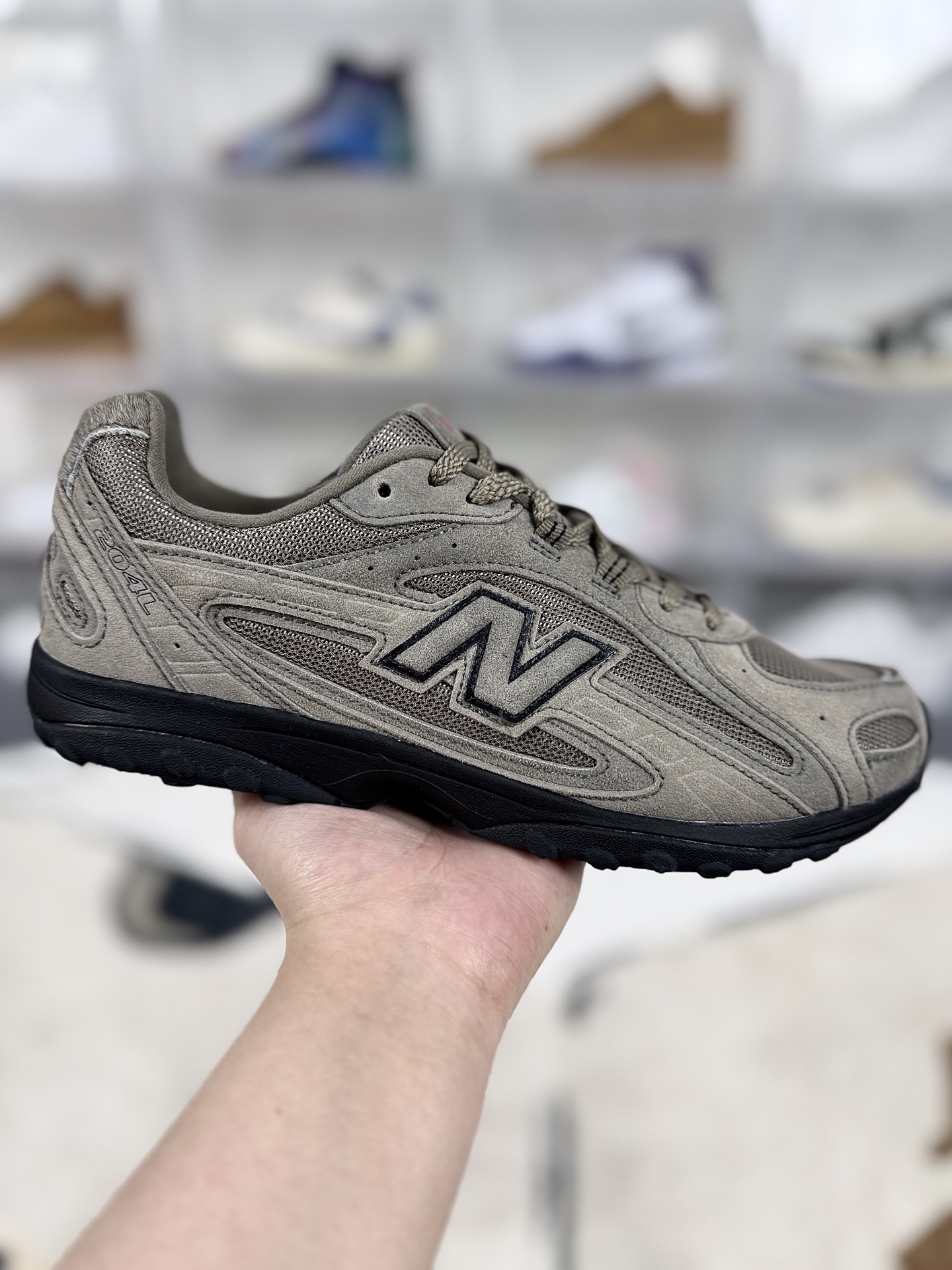 _dxY9sNjrqihsiYYcuwnDZVs1groZJq80tur81sg