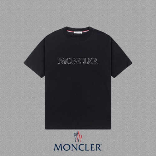 Moncler 2025FW Short Sleeve T-Shirt with Logo Print - Unisex Heavyweight Tee 1 Moncler 2025FW Short Sleeve T-Shirt with Logo Print - Unisex Heavyweight Tee