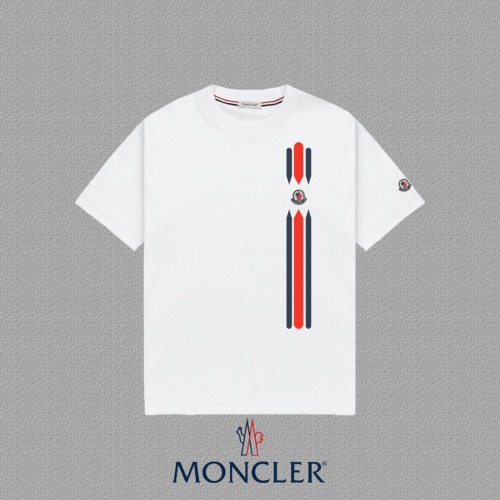 Moncler 2025FW Short Sleeve T-Shirt Badge + Logo Print Unisex Heavyweight Tee 1 Moncler 2025FW Short Sleeve T-Shirt Badge + Logo Print Unisex Heavyweight Tee