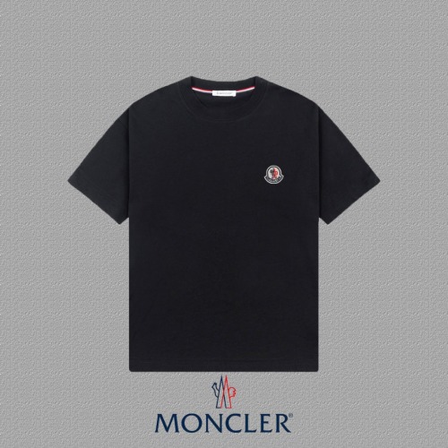 Moncler Men's Classic Logo T-Shirt Short Sleeve Cotton Tee