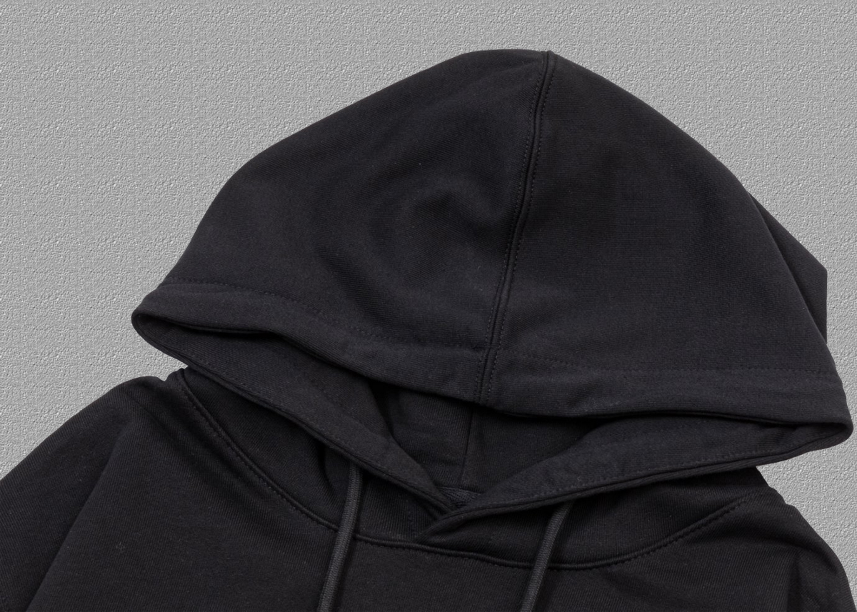 P130✨🔥 
[Balenciaga 巴黎世家]
2025秋冬新款巴黎印花连帽卫衣   
高端纯棉双股400克重毛圈布面料帽衫
颜色：黑色 白色
尺码：S  M  L  XL  2XL 