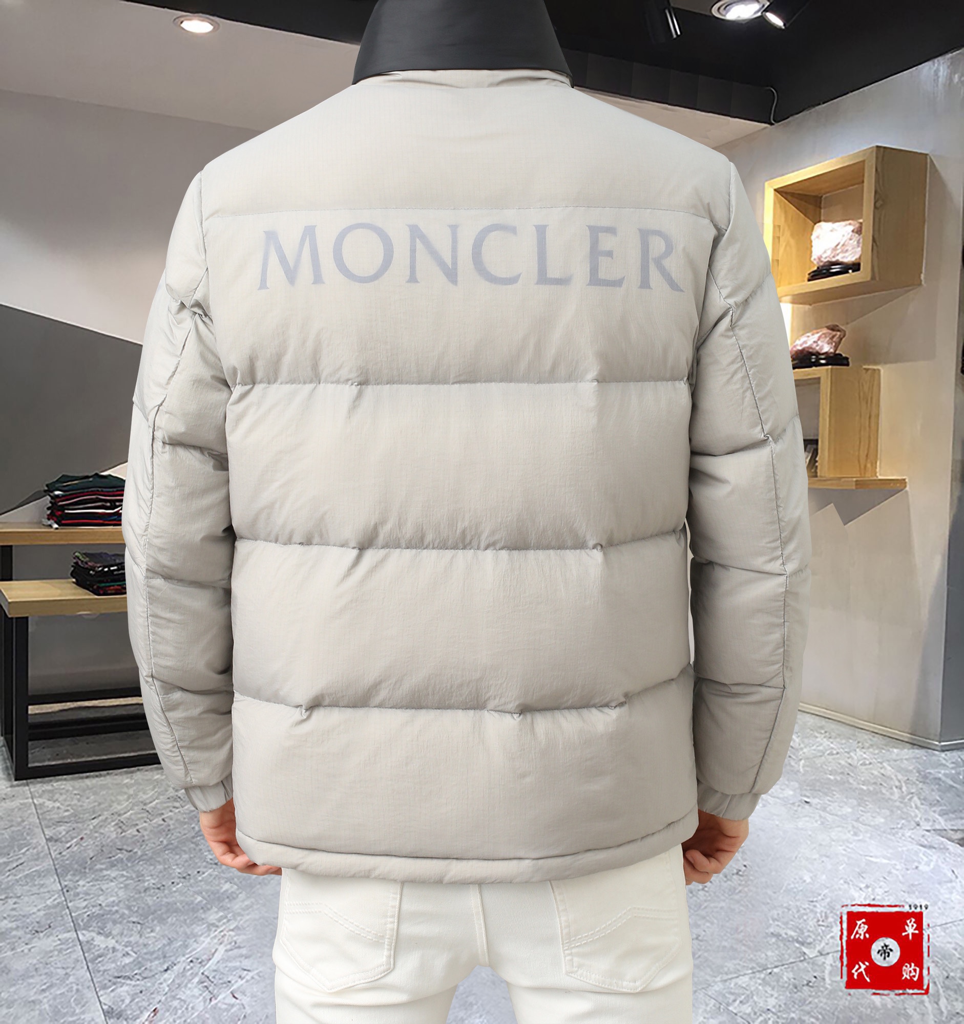 ， 蒙口 秋冬新款🆕情侣款羽绒服 原版11订制五金配件、全进口原版定制、 欢迎专柜对比✨ 绝对的高品质 