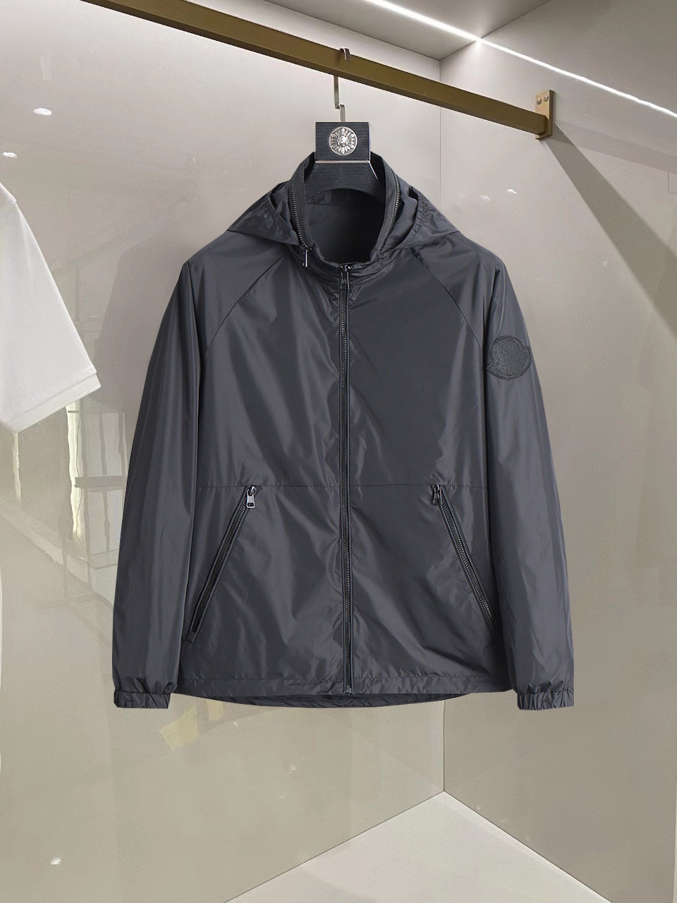 Moncler Online
 Clothing Coats & Jackets Spring Collection