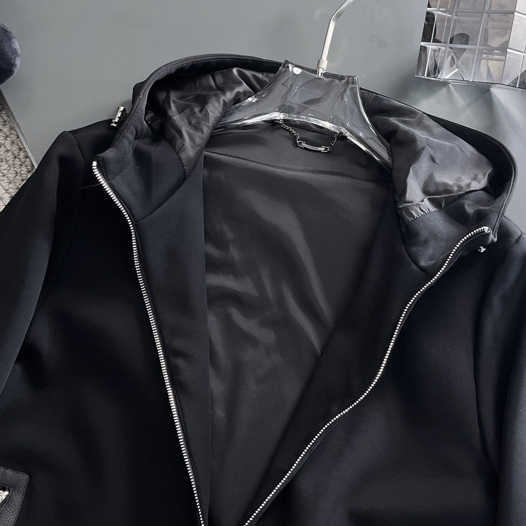 杰尼亚2024开春新款男士夹克外套原单三标齐全高端版本！专柜定制面料透气舒适度高细节无可挑剔品牌元素设计