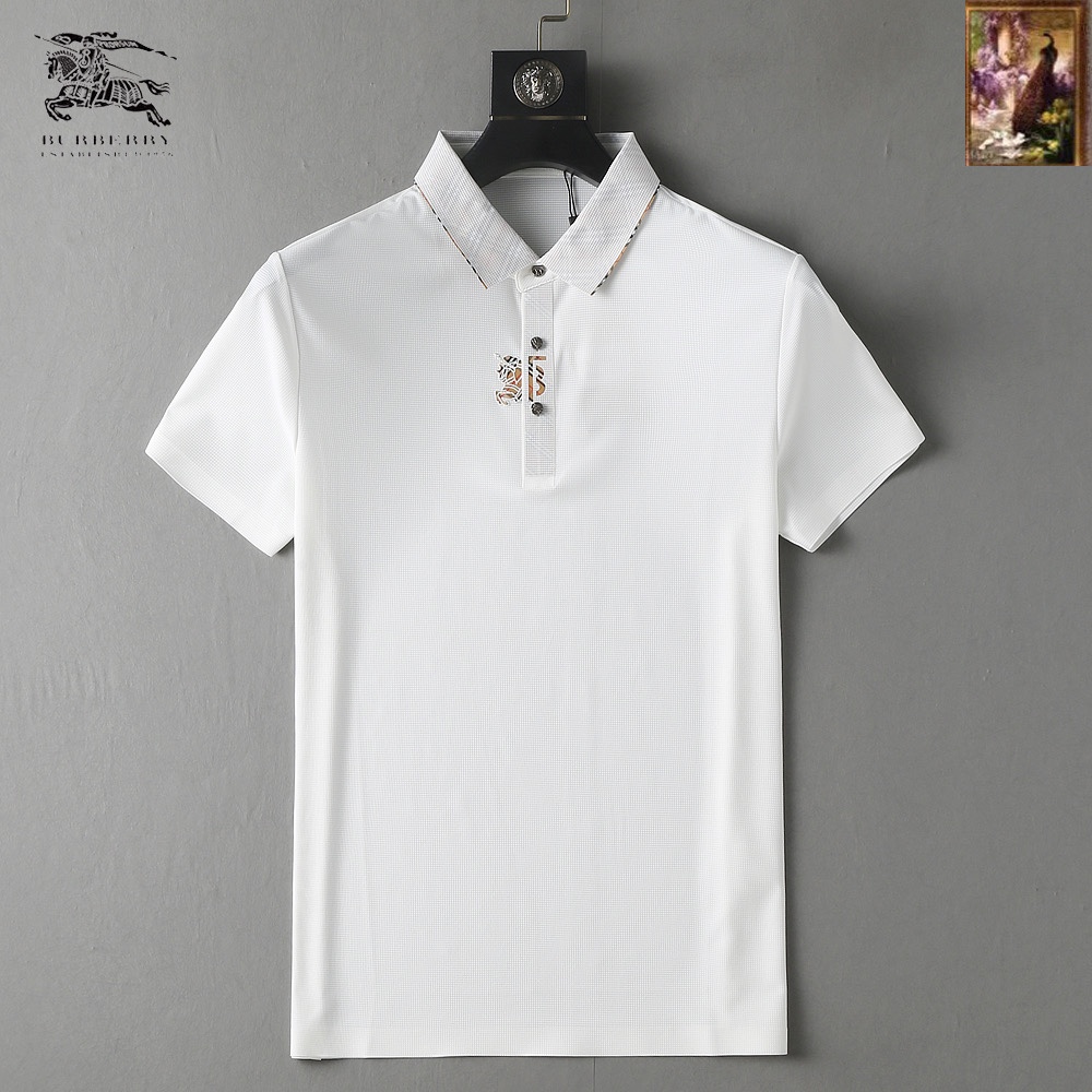 NO:136515,Burberry, high-end business, white-collar workers, must-have items for individuals in the unit!  Seizure-free pressed gel ice silk casual business short-sleeved Polo, technology fabric, ice silk traceless, very good body feel, smooth feel and great texture!  Good elasticity, no sense of restraint, the fabric has its own breathable mesh, moisture absorption and sweating, quick drying and keeping it dry, small lapel placket-breasted design, showing a straight posture, not soft pedal, simple style, can be used for business and leisure, highly recommended!  High-elastic ice silk, the touch is as smooth as jade silk, clean and neat, and elegant and gentlemanly. The high-end materials are the key to the fabric, the quality control must be used. The feel is extremely delicate and smooth, the fabric has a good gloss and upper body skeleton feel, so we can greet mature and quality men's clothing!  Sweat in summer and dry in seconds, a brand new experience Business commuting and leisure M-4XL, burberry, T-shirt, alexander wang19860909巴宝莉 高端商务 白领 单位人士必入单品！ 无痕压胶冰丝休闲商务短袖Polo,科技面料,冰丝无痕,体感非常棒,手感顺滑质感很棒！弹性好,无任何束缚感,面料自带透气网孔,吸湿排汗,速干保持干爽,小翻领门襟排扣设计,展露挺拔姿态,不软踏,简约款式,商务休闲都可驾驭,强烈推荐！高弹冰丝,触感堪比玉蚕丝一样丝滑,干净利落,儒雅绅士风度.高级材质,重点就是面料上,品控的必上,手感极其细腻光滑,面料光泽感和上身骨架感好,打招成熟品质男装！夏天出汗秒干,全新体验 商务通勤休闲 M-4XL,,burberry,T-shirt,alexander wang,Men's clothing