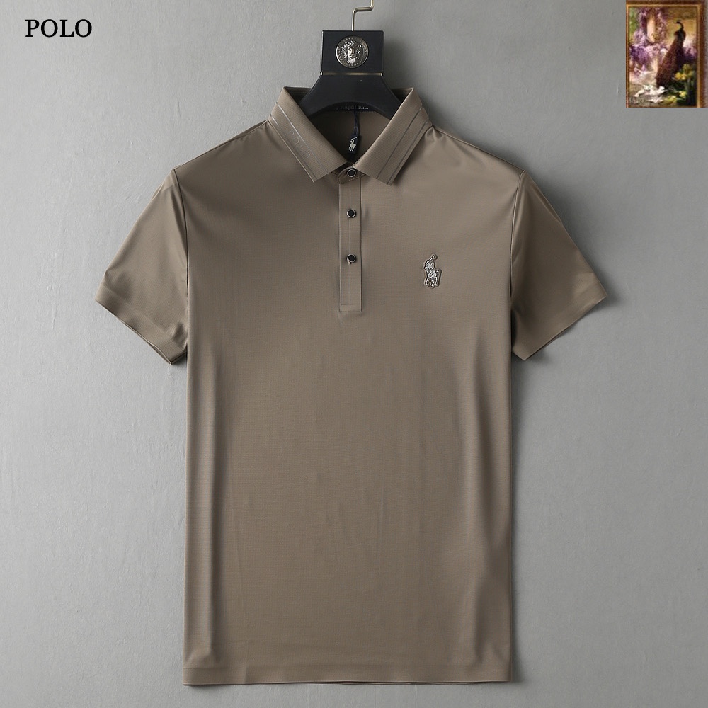 NO:136532,Paul High-end Business White-collar workers are a must-have item for individuals in the unit!  Seizure-free pressed gel ice silk casual business short-sleeved Polo, technology fabric, ice silk traceless, very good body feel, smooth feel and great texture!  Good elasticity, no sense of restraint, the fabric has its own breathable mesh, moisture absorption and sweating, quick drying and keeping it dry, small lapel placket-breasted design, showing a straight posture, not soft pedal, simple style, can be used for business and leisure, highly recommended!  High-elastic ice silk, the touch is as smooth as jade silk, clean and neat, and elegant and gentlemanly. The high-end materials are the key to the fabric, the quality control must be used. The feel is extremely delicate and smooth, the fabric has a good gloss and upper body skeleton feel, so we can greet mature and quality men's clothing!  Sweat in summer and dry instantly, a brand new experience Business commuting and leisure M-4XL, T-shirt, alexander wang19860909保罗 高端商务 白领 单位人士必入单品！ 无痕压胶冰丝休闲商务短袖Polo,科技面料,冰丝无痕,体感非常棒,手感顺滑质感很棒！弹性好,无任何束缚感,面料自带透气网孔,吸湿排汗,速干保持干爽,小翻领门襟排扣设计,展露挺拔姿态,不软踏,简约款式,商务休闲都可驾驭,强烈推荐！高弹冰丝,触感堪比玉蚕丝一样丝滑,干净利落,儒雅绅士风度.高级材质,重点就是面料上,品控的必上,手感极其细腻光滑,面料光泽感和上身骨架感好,打招成熟品质男装！夏天出汗秒干,全新体验 商务通勤休闲 M-4XL,,T-shirt,alexander wang,Men's clothing