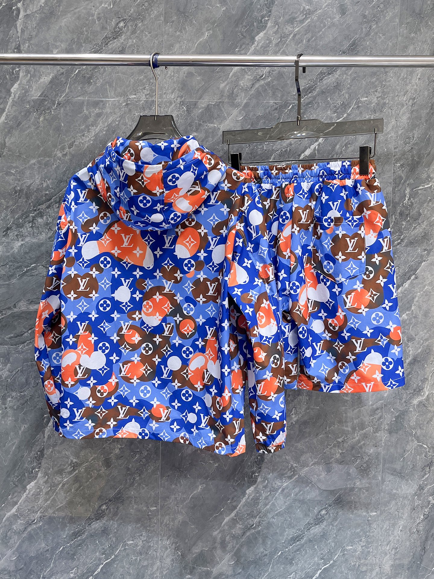 Alternative view of Louis Vuitton Jacket 06178